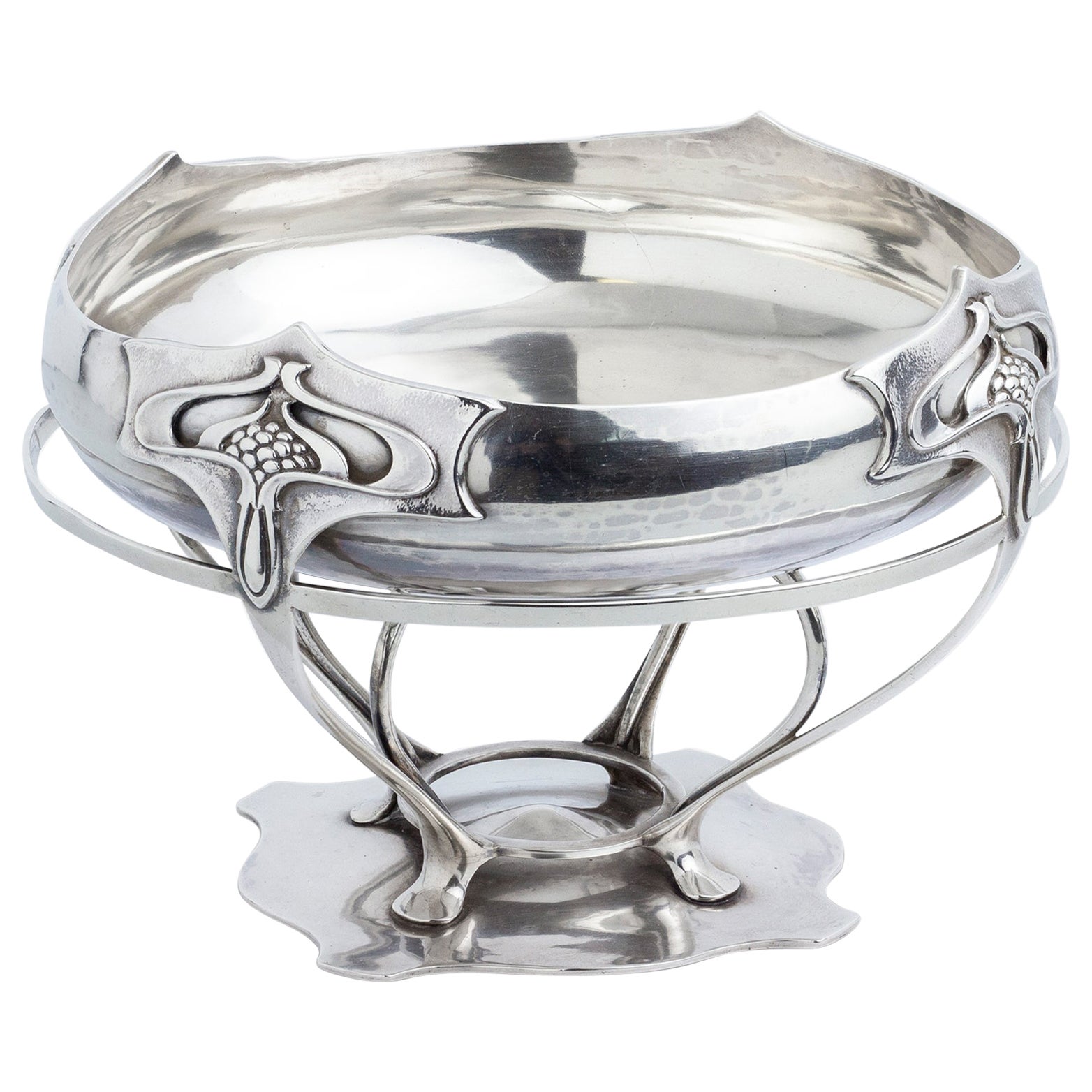 Arts and Crafts-Tafelaufsatz aus Sterlingsilber von William Comyns & Sons