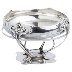 Arts & Crafts Sterling Silver Centrepiece by William Comyns & Sons