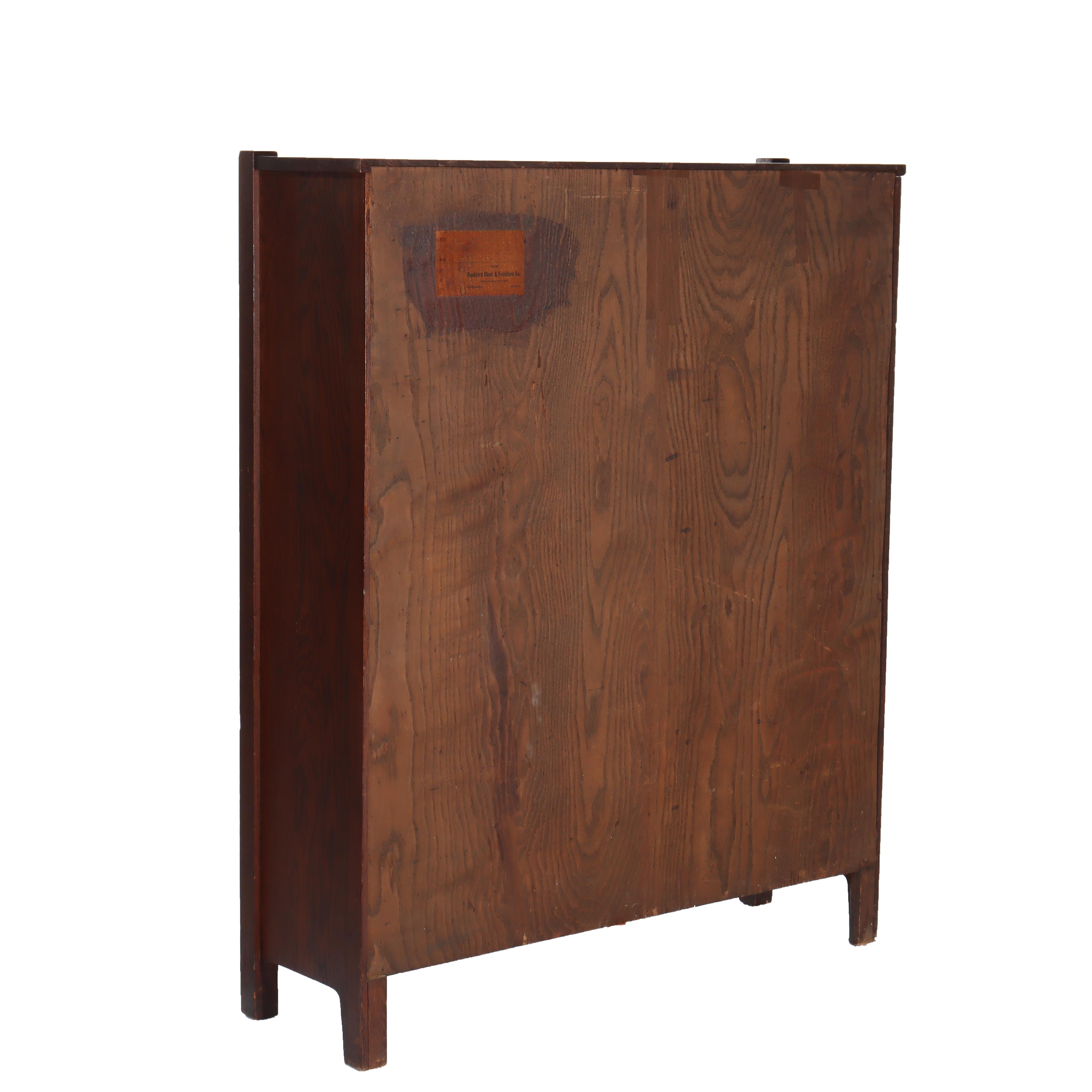 Arts & Crafts Stickley School Double Door Oak Bookcase C1920 en vente 5