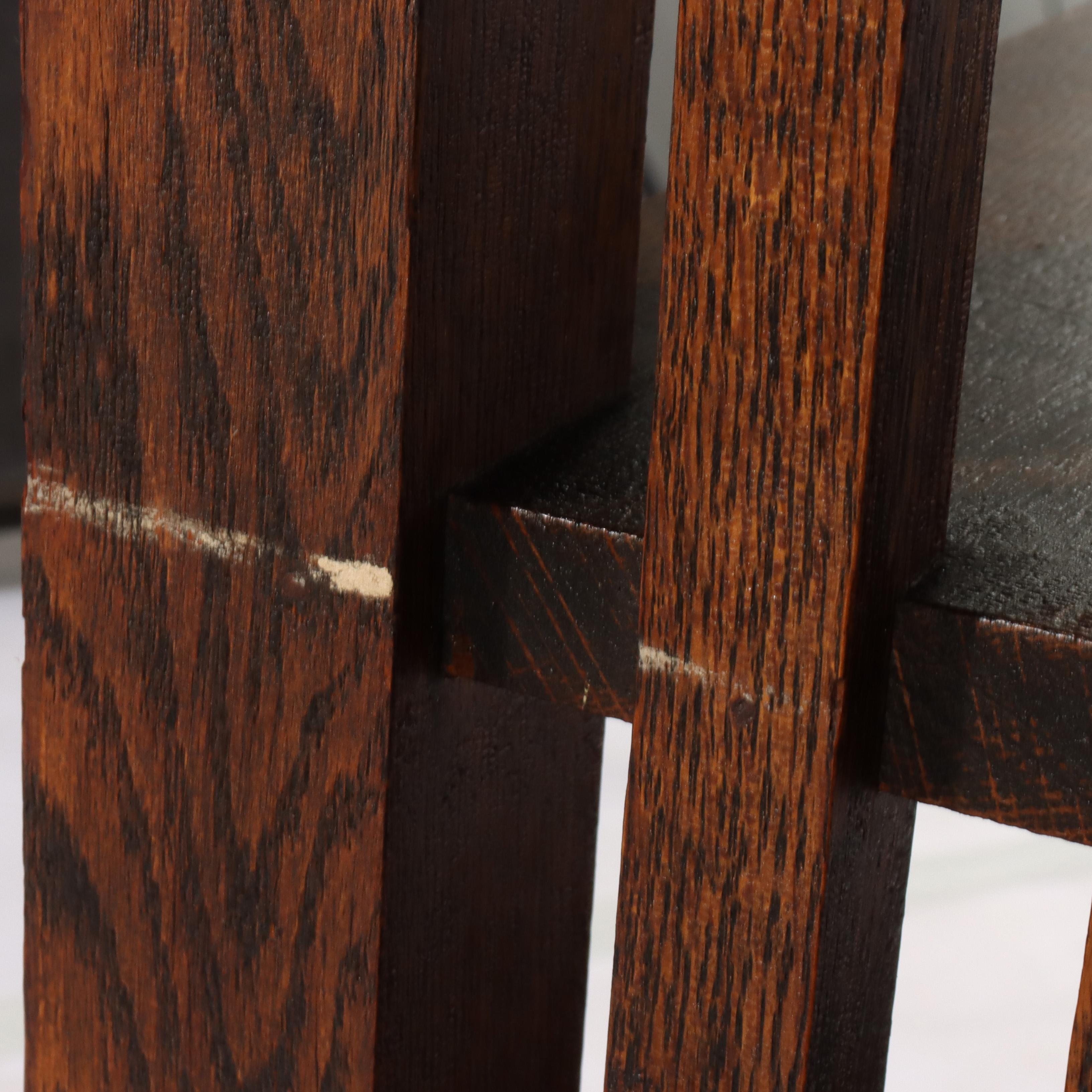 Quercia Scaffale per riviste a cinque ripiani con struttura a traliccio della scuola Stickley di Arti e Mestieri del 1910 circa in vendita