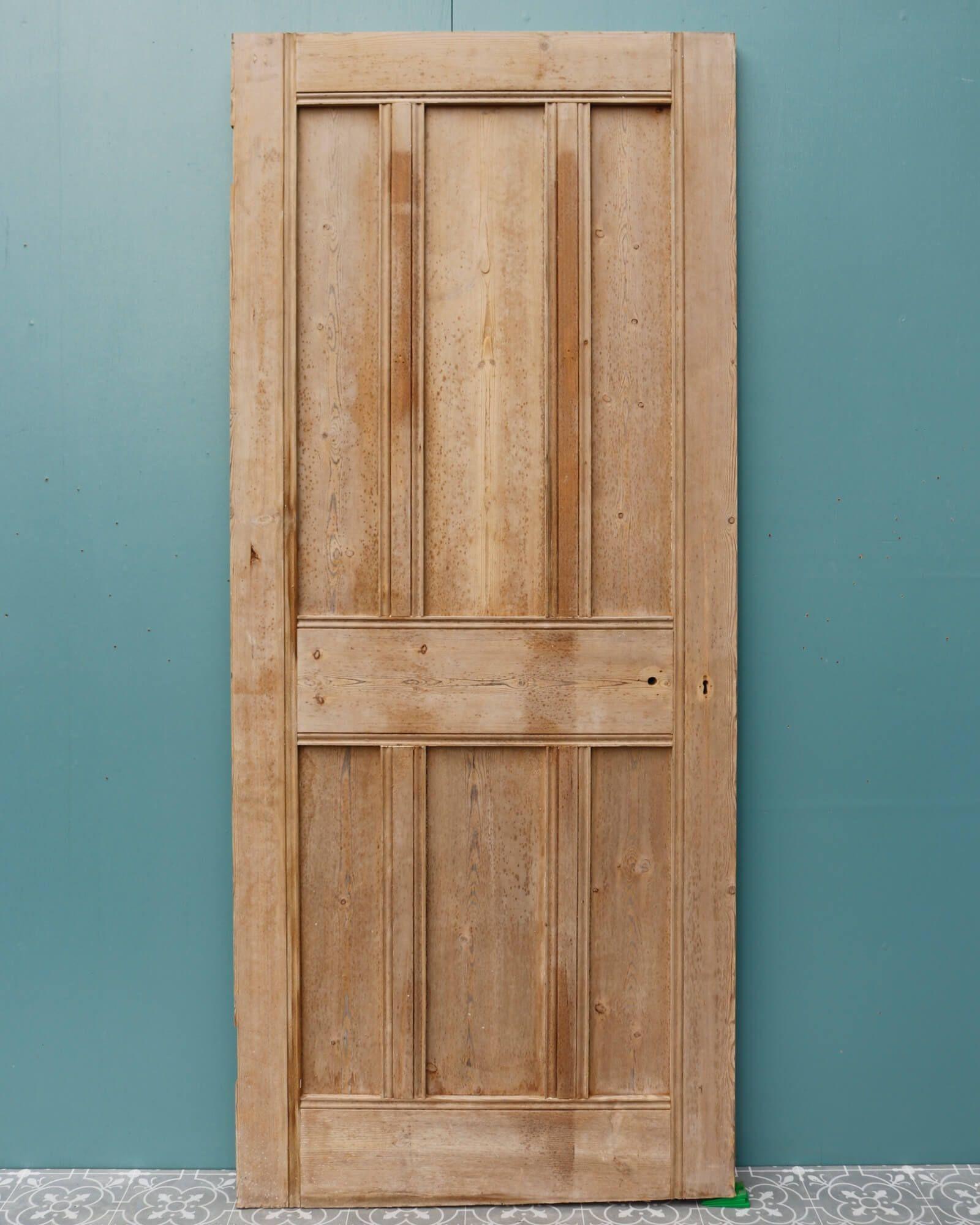 Arts & Crafts Stripped Pine Internal Doors (6 Available) In Fair Condition For Sale In Wormelow, Herefordshire