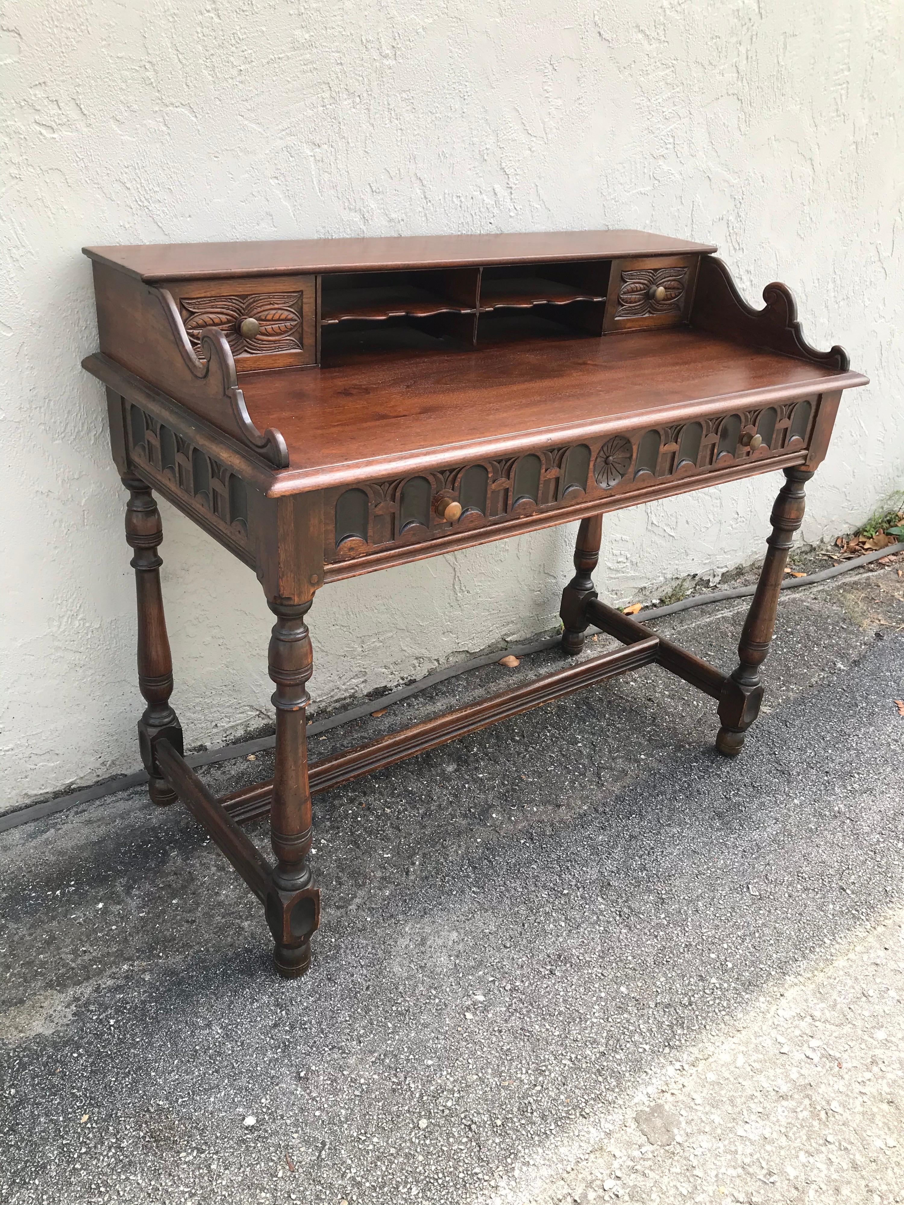 Arts & Crafts Style Carved Desk In Good Condition In West Palm Beach, FL