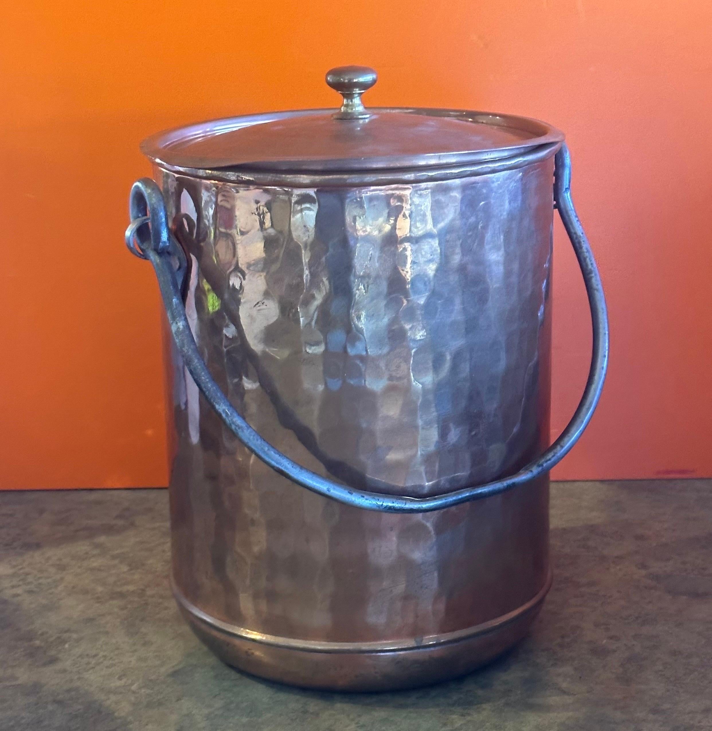 Arts & Crafts Style Hand Hammered Copper Ice Bucket with Lid For Sale 2