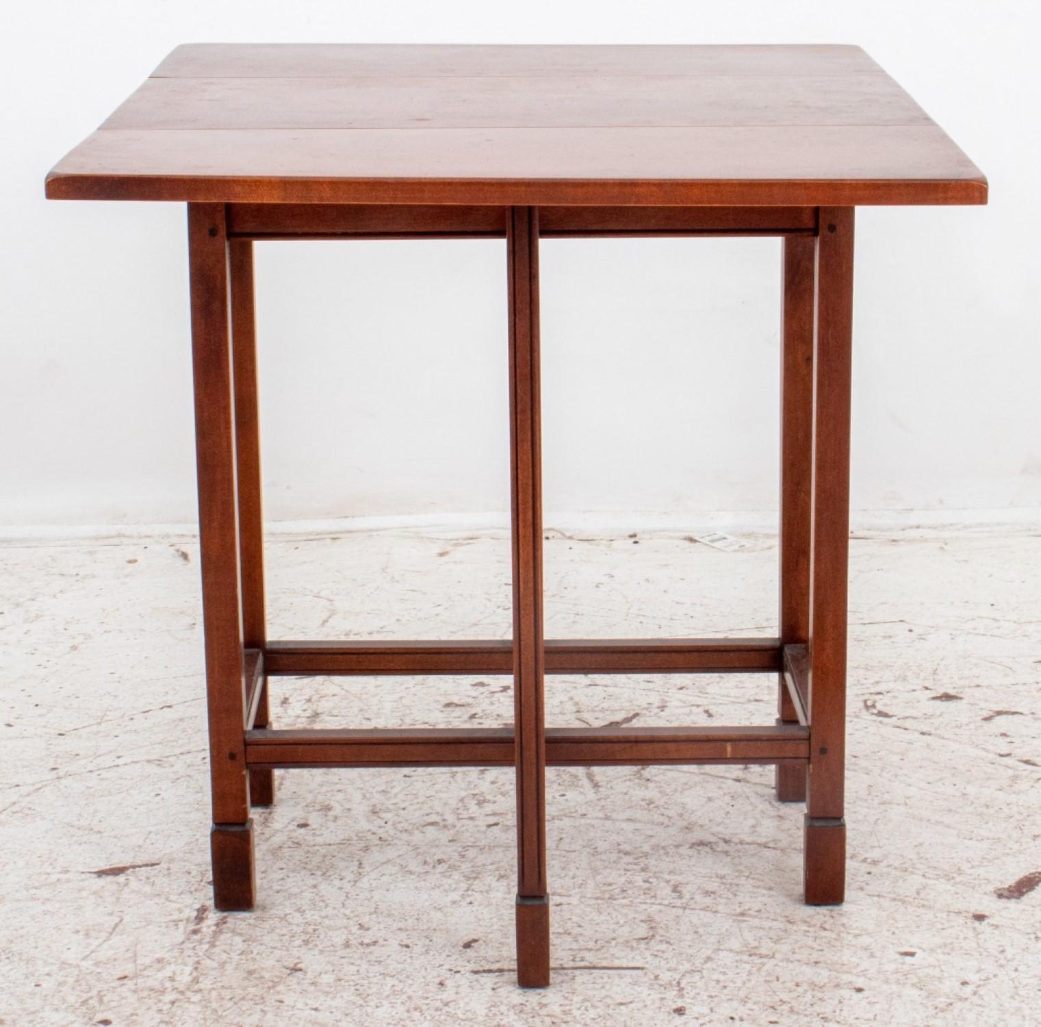 20th Century Arts & Crafts Style Mahogany Drop Leaf Side Table For Sale