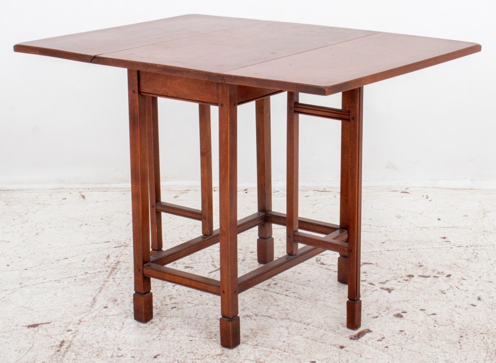 Arts & Crafts Style Mahogany Drop Leaf Side Table For Sale 3