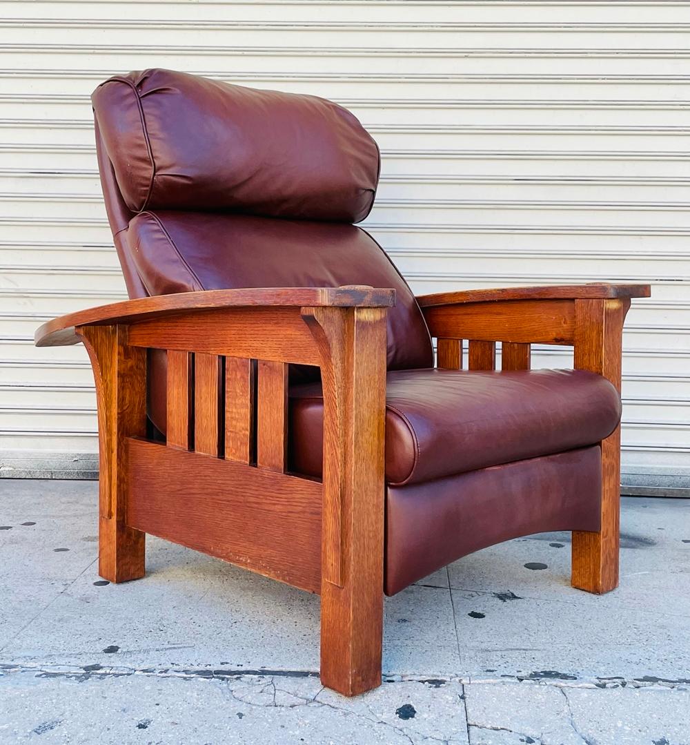 Arts and Crafts Arts & Crafts Style Oak Bow Arm Lounge Chair by Stickley