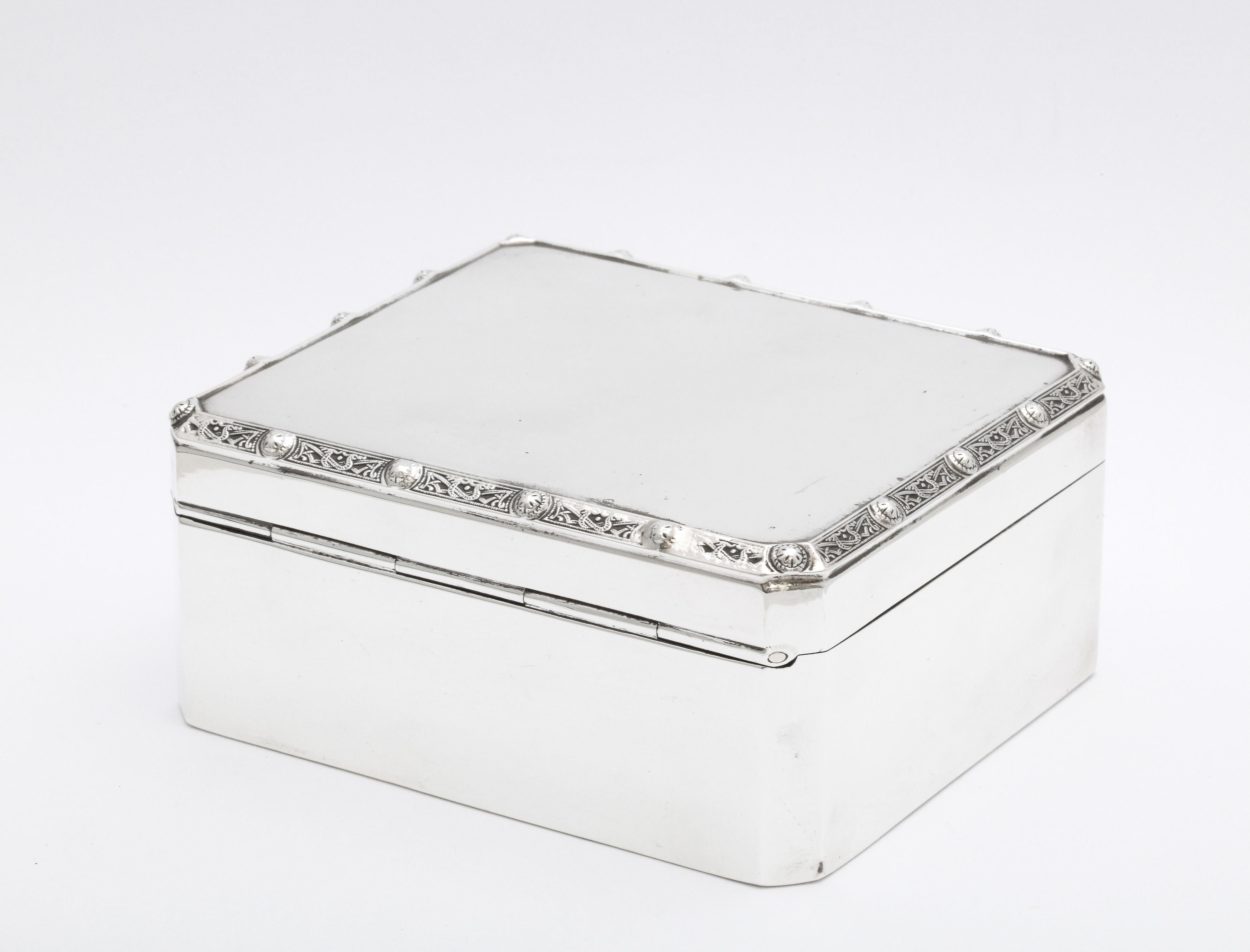 English Arts & Crafts-Style Sterling Silver Table Box with Hinged Lid by Adie Bros For Sale