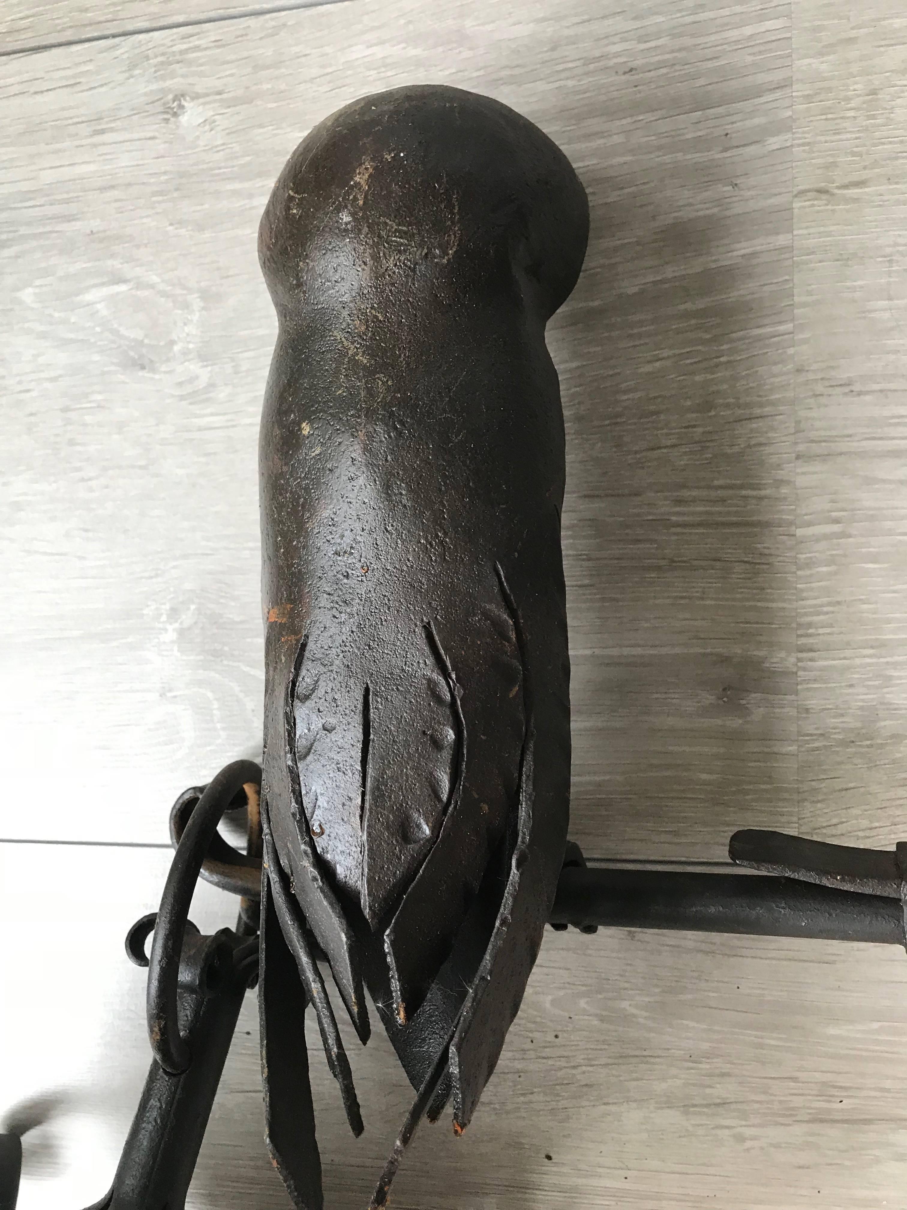 Arts & Crafts Style Wrought Iron Outdoor Wall Lamp / Sconce with Owl Sculpture In Excellent Condition In Lisse, NL