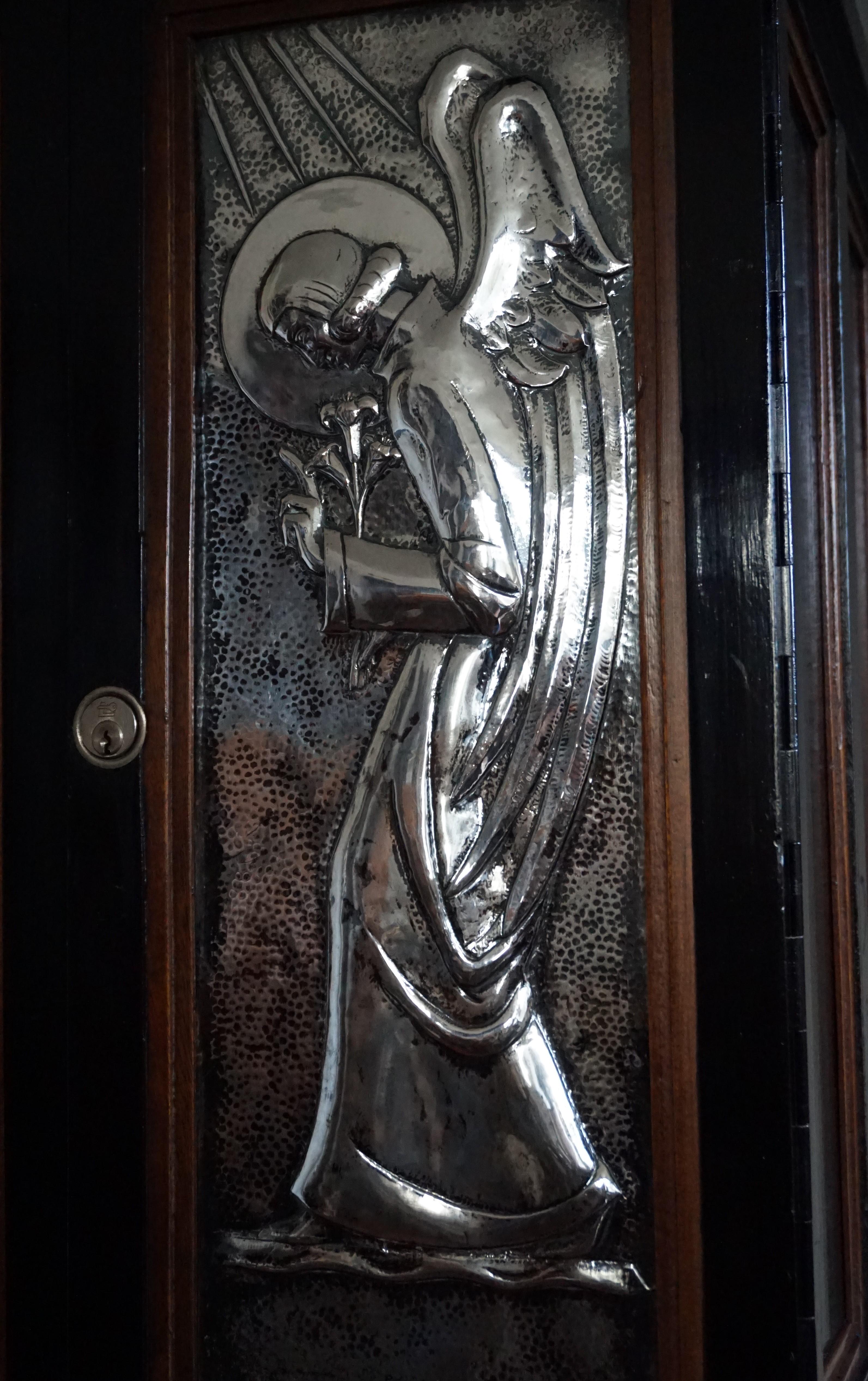 Arts & Crafts Tabernacle with Solid Silver Mary & Archangel Gabriel Panels, 1910 For Sale 4