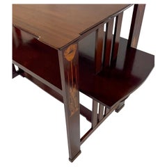 Tavolo da tè Arts & Crafts progettato da Leonard Wyburd per Liberty & Co.
