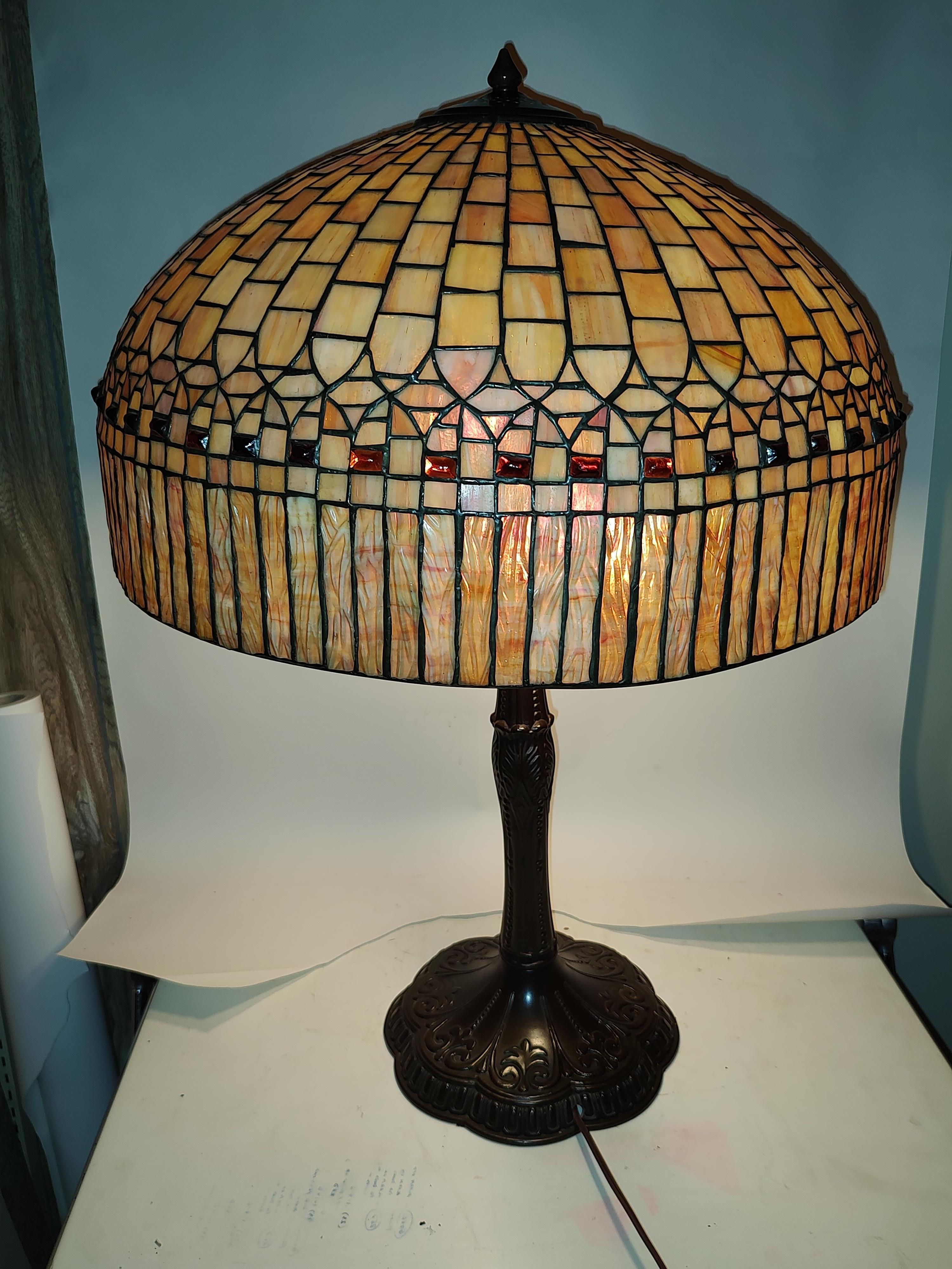 Late 20th Century Arts & Crafts Tiffany Style Large Leaded Glass Table Lamp