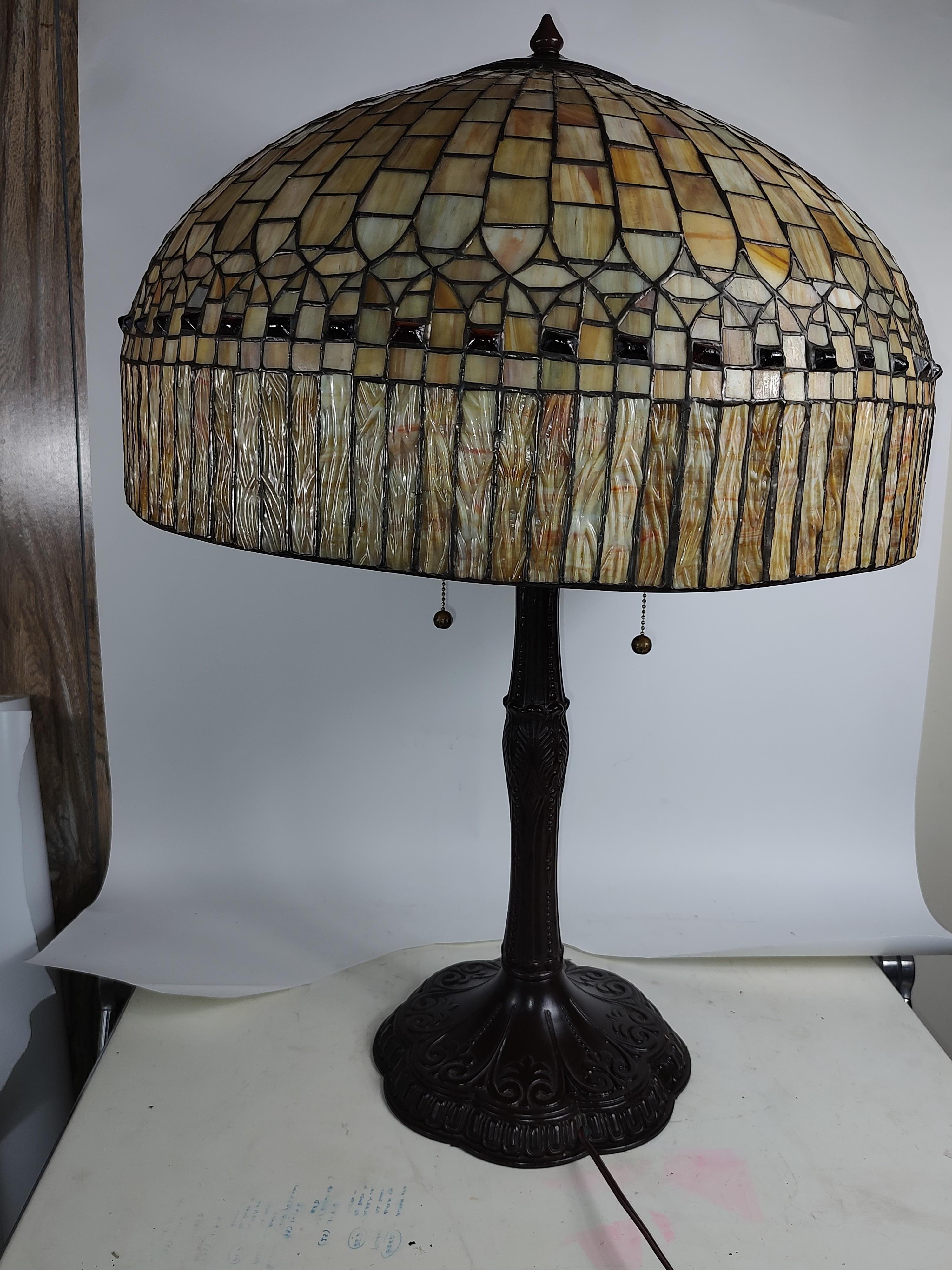 Arts & Crafts Tiffany Style Large Leaded Glass Table Lamp 2