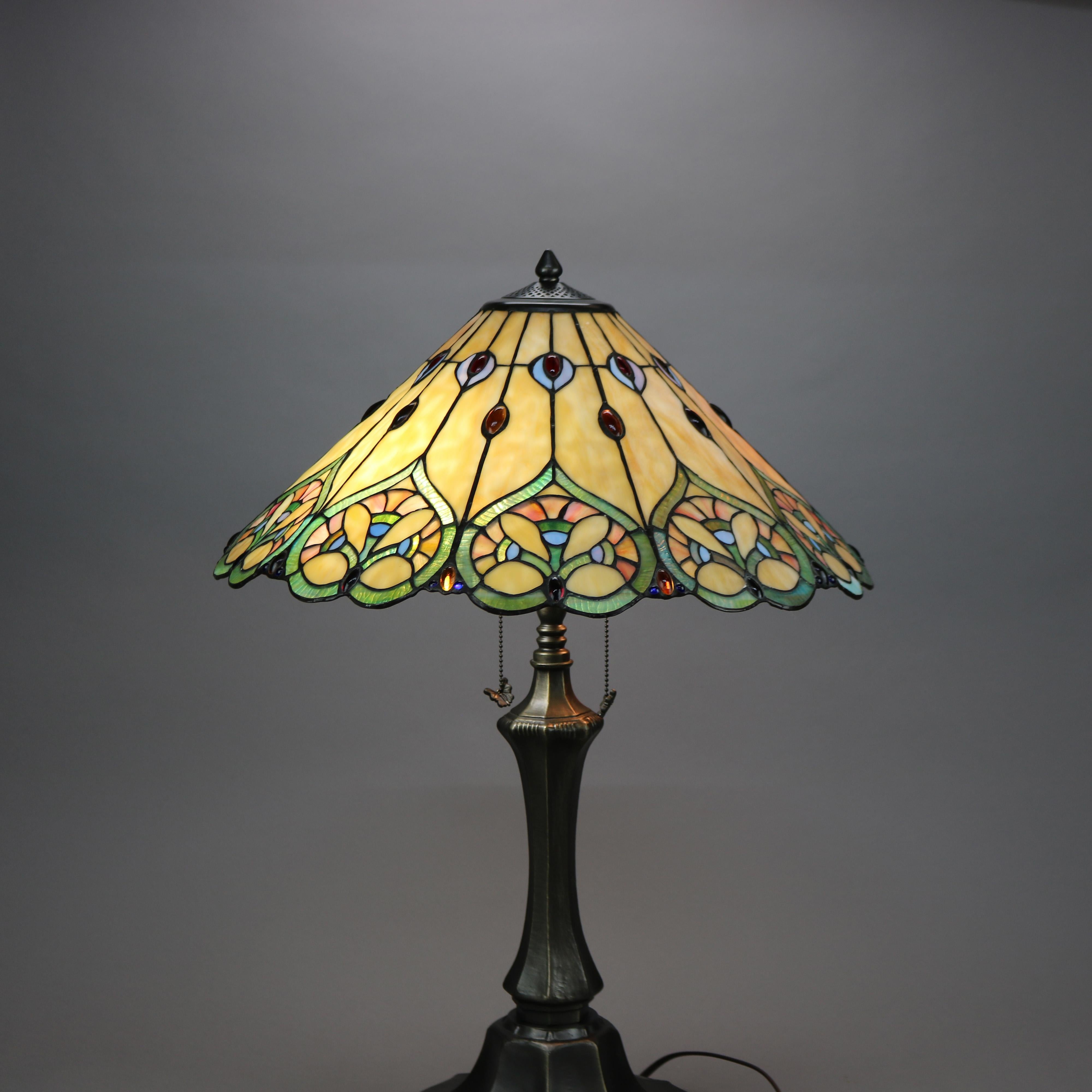 Arts & Crafts Tiffany Style Leaded Stained Glass Table Lamp, 20th C In Good Condition In Big Flats, NY