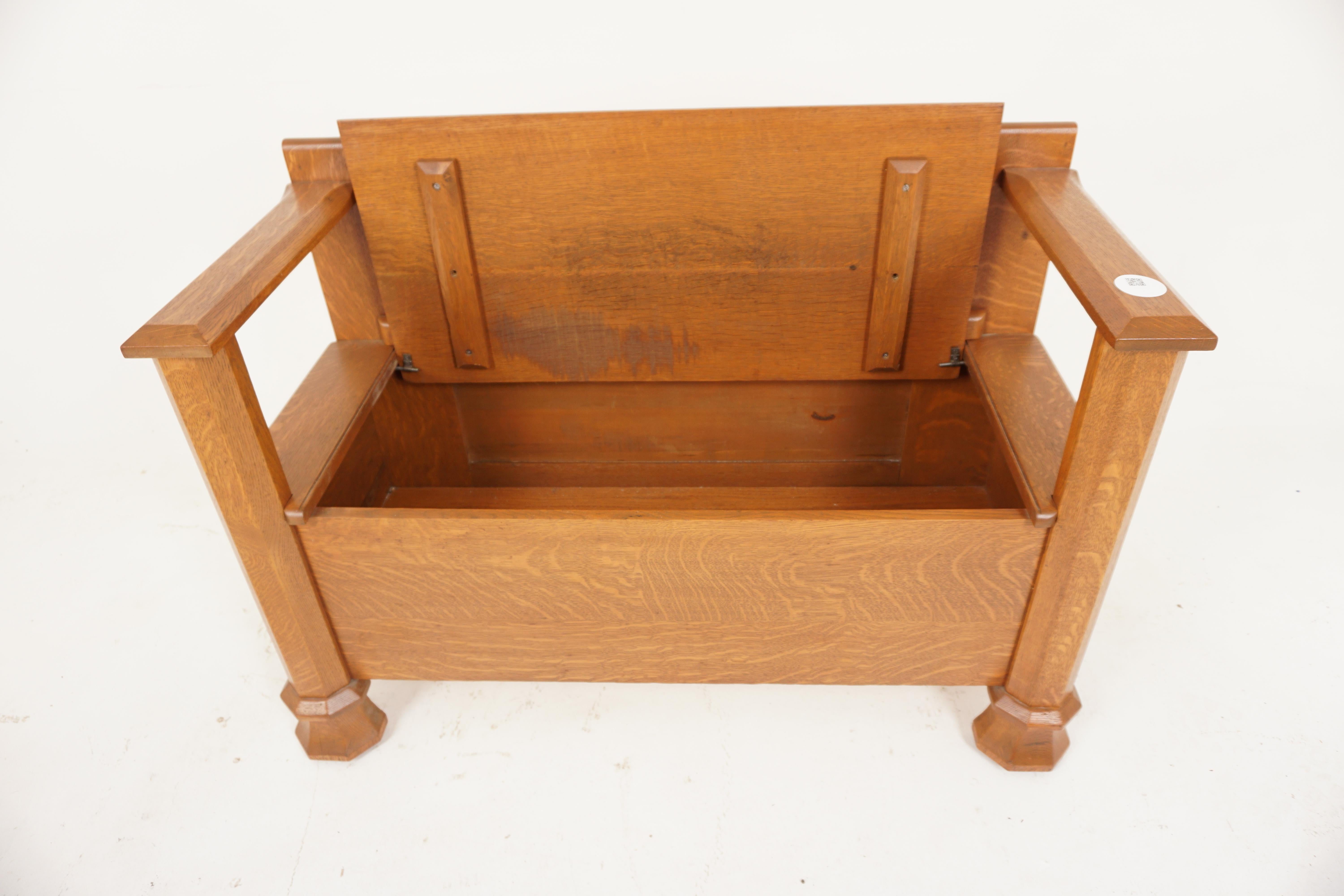 Early 20th Century Arts + Crafts Tiger Oak Hall Bench, Lift up Seat, Scotland 1910, H697 For Sale