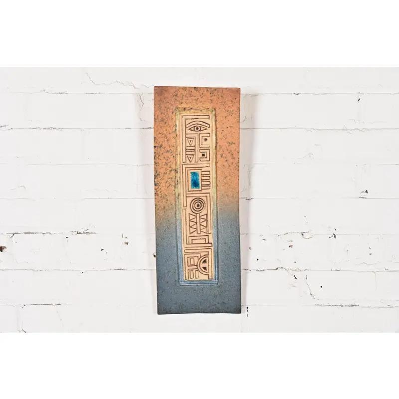 Arts and Crafts Arts & Crafts Troika Pottery Ceramic Wall Art en vente