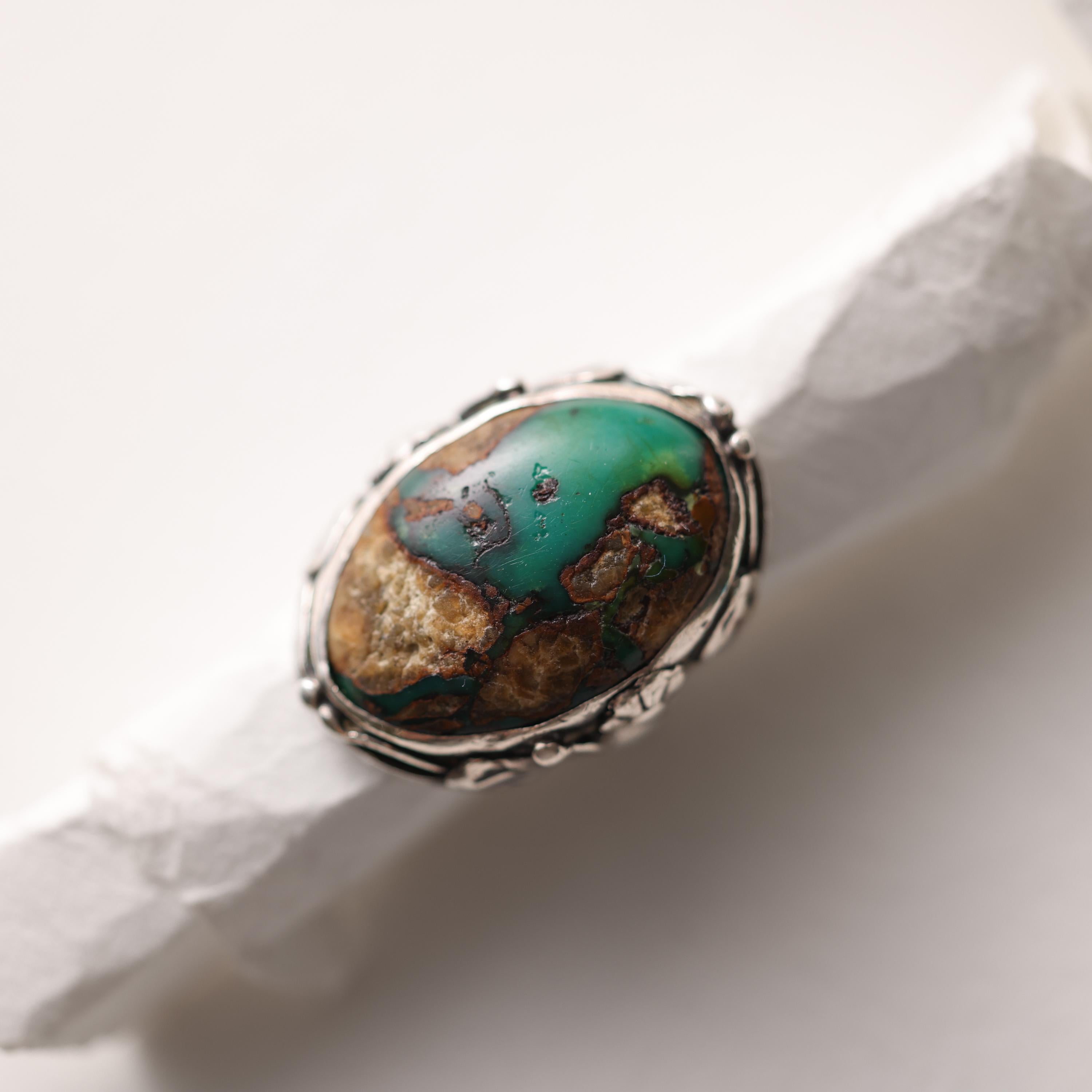 Arts & Crafts Turquoise Ring in Silver For Sale 2
