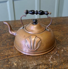 Arts & Crafts Vintage Copper Kettle  A fabulous vintage Arts & Crafts/Art Nouvea