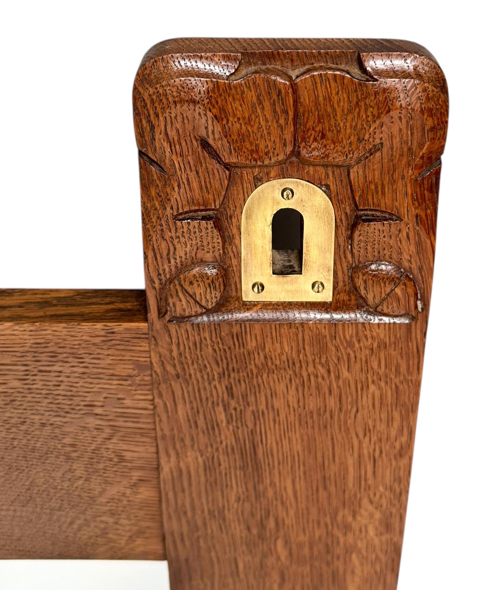 Arts & Crafts Wall Mirror with Hand-Carved Frogs by Kobus de Graaff, 1900s For Sale 2