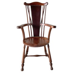 Arts and Crafts-Sessel aus Nussbaumholz von Liberty & Co