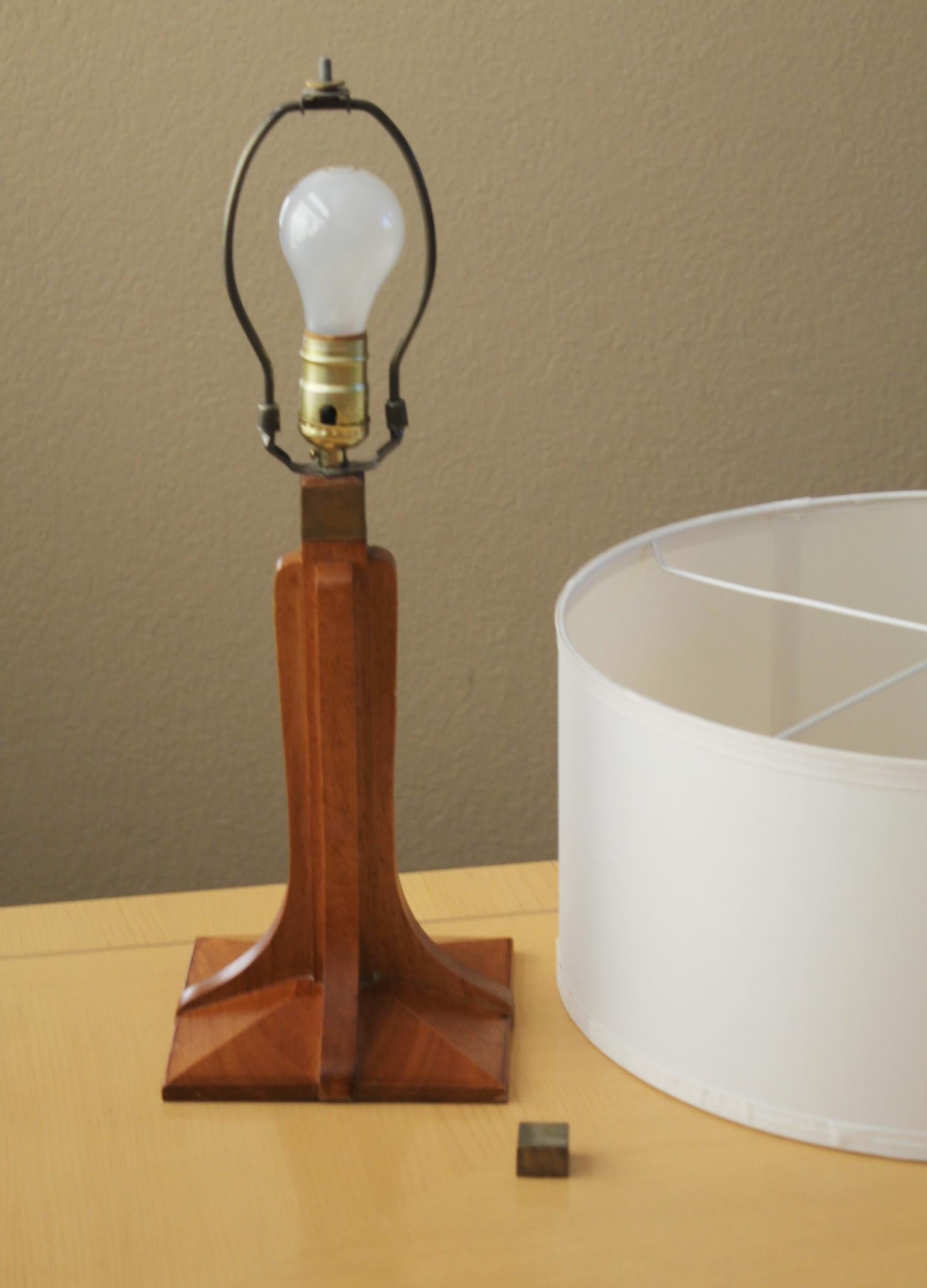 Lampe Arts & Crafts fabriquée à la main, 1950, Décor architectural du milieu du siècle OOAK Bon état - En vente à Peoria, AZ