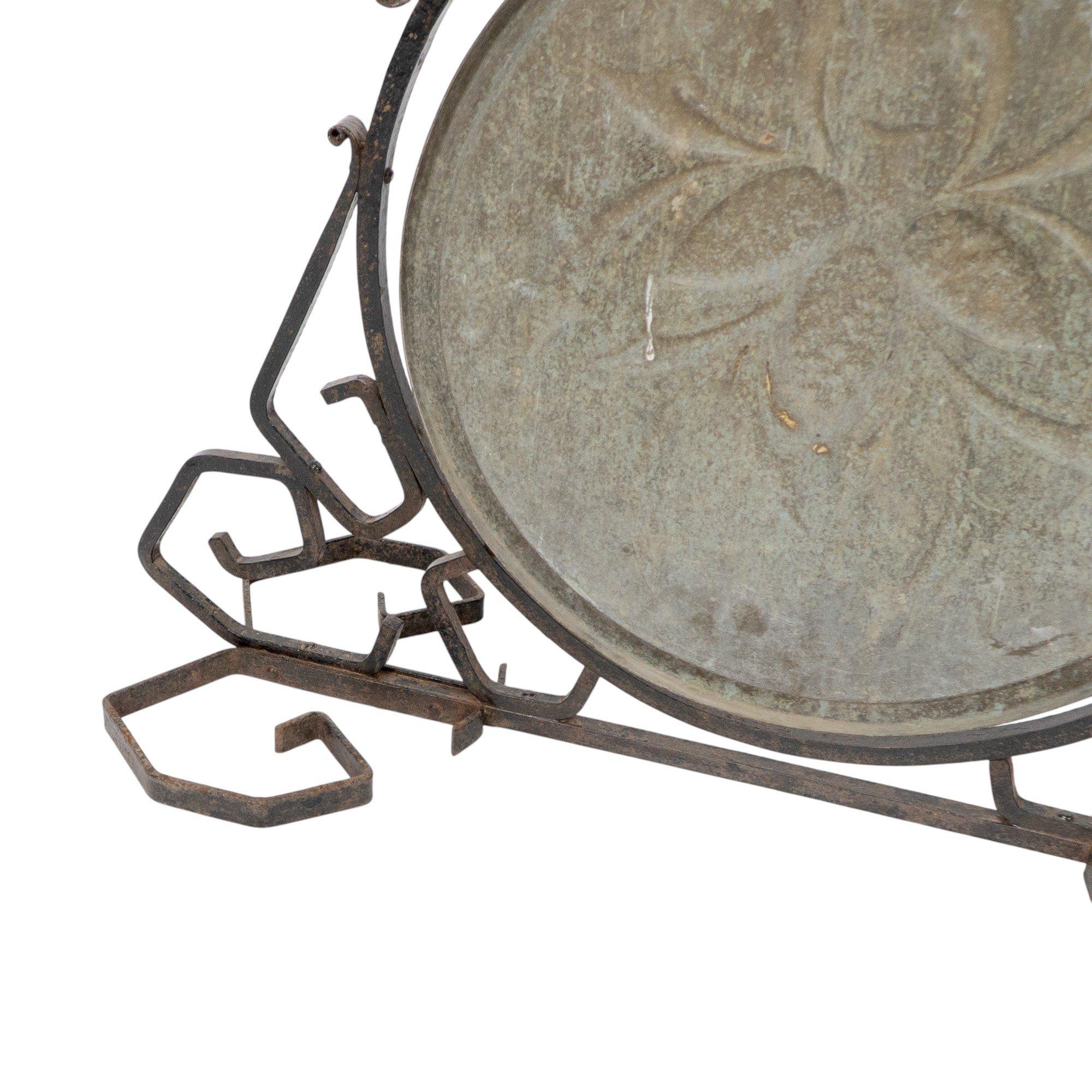 Gong da pranzo in ferro battuto di Arts & Crafts con piastra in ottone, design a foglia di grano in vendita 12
