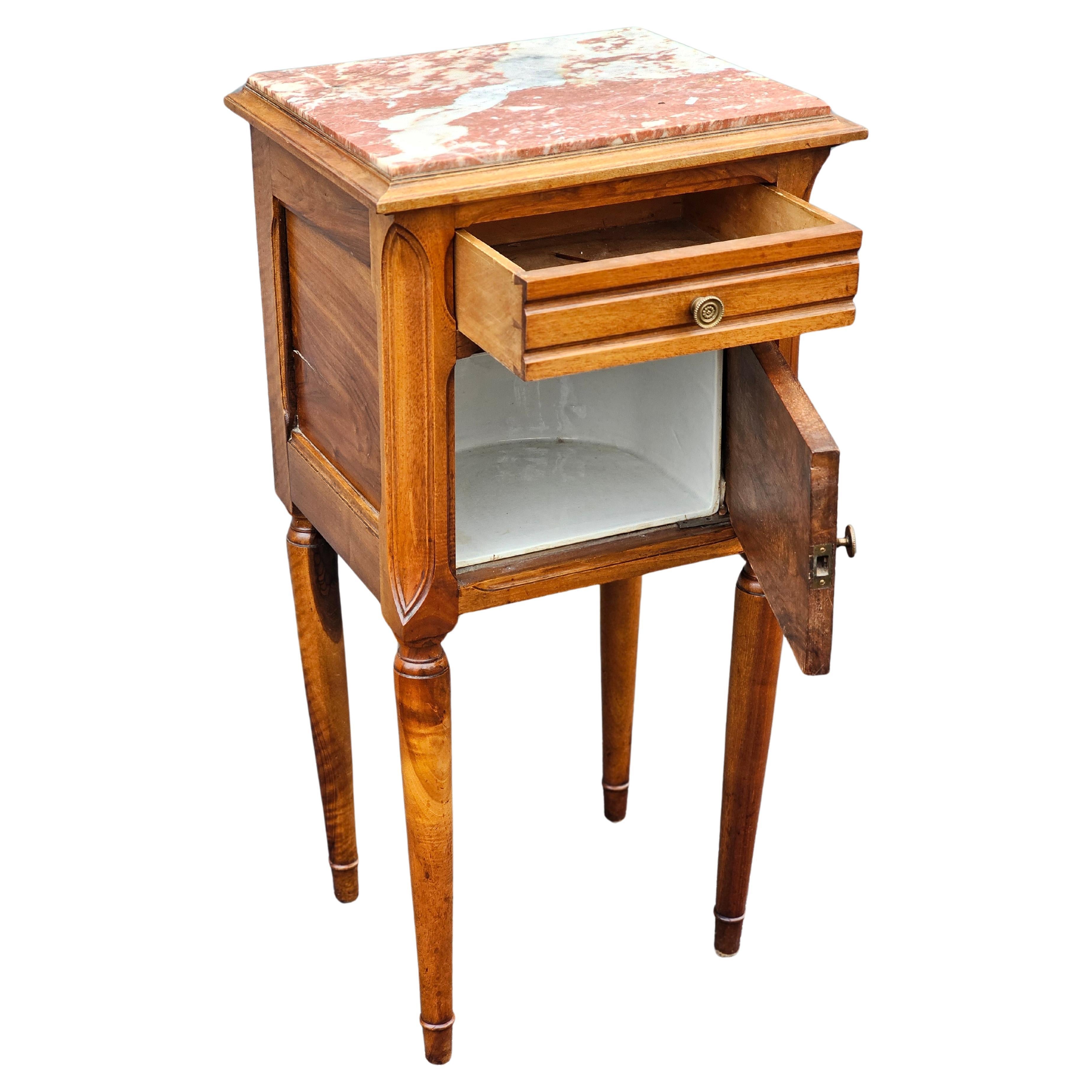 Hand-Carved Arts & Crats Transitional Walnut Marble Top and Porcelain Humidor Side Table For Sale