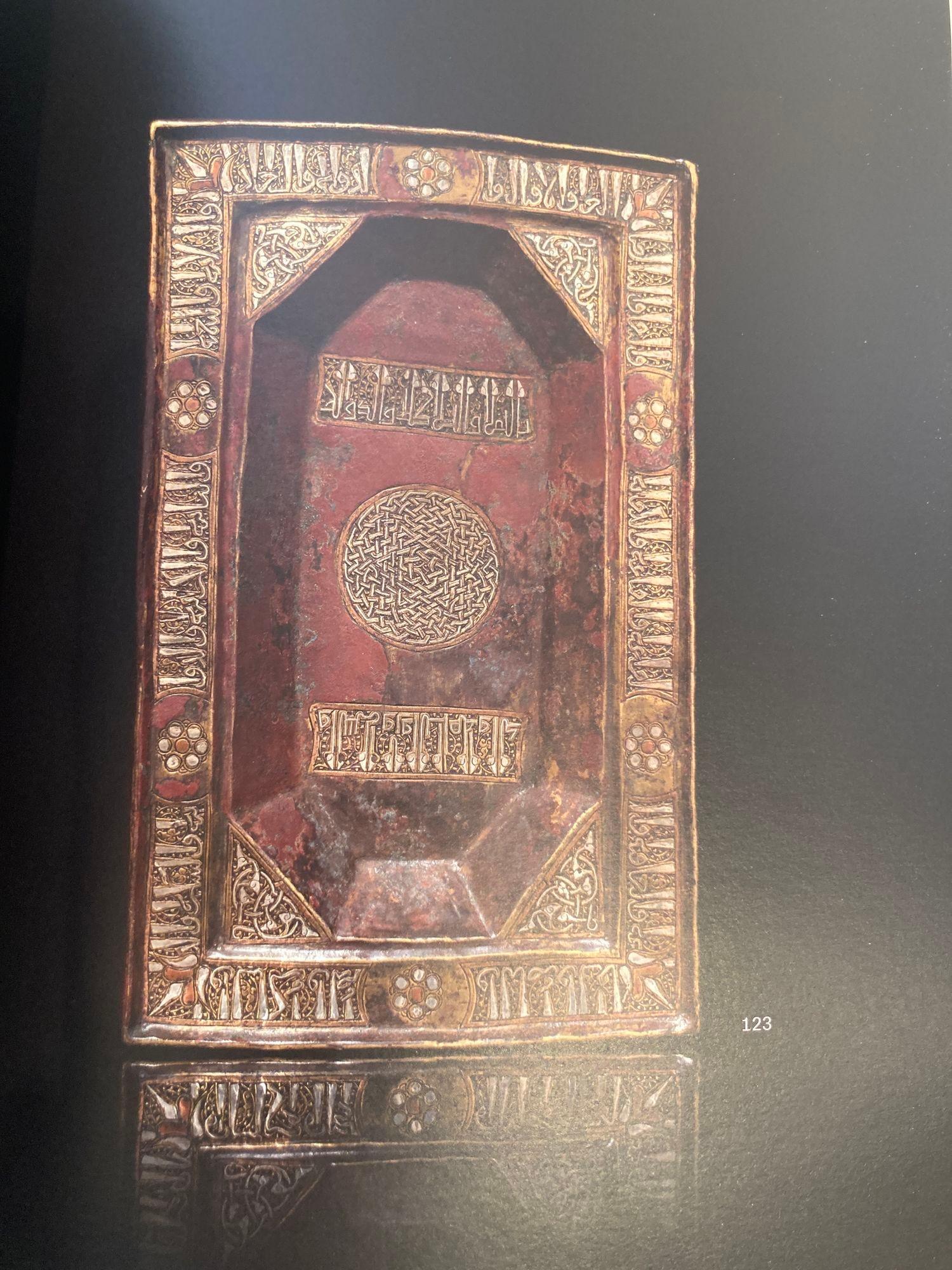 Papier Livre de vente aux enchères Artcurial du 24 mai 2016 de Paris Oriental Art en vente