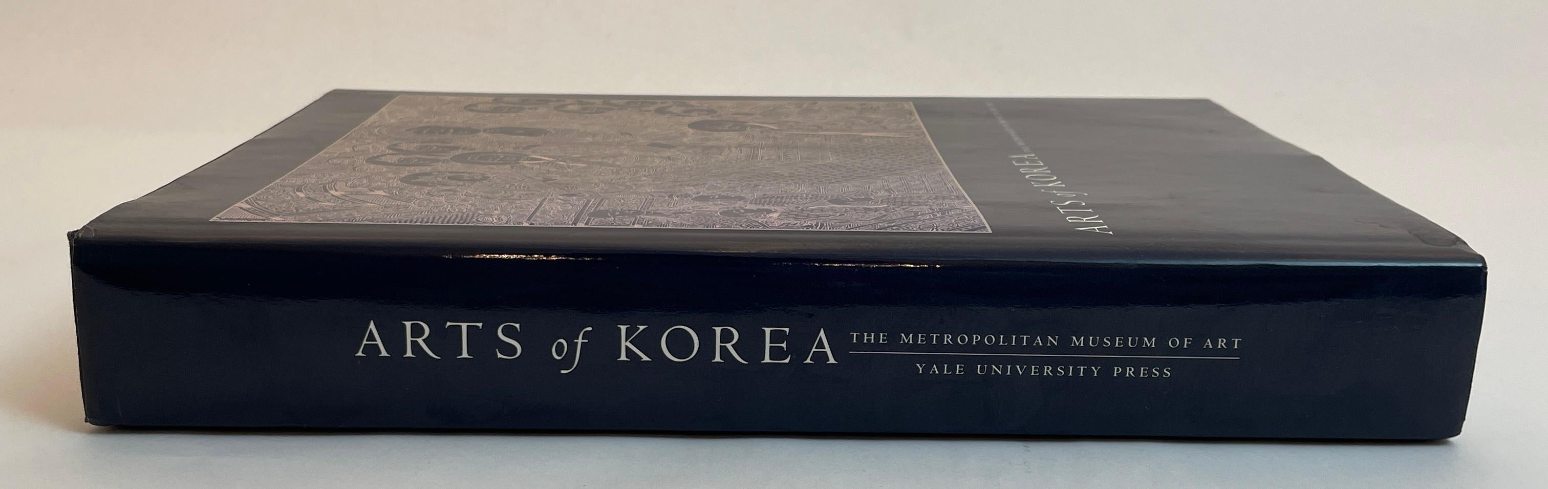 Arts of Korea Hardcover by Judith G. Smith 1998.
Examining the significant developments in Korean art from the Neolithic period to the 19th century, this volume focuses on ceramics, Buddhist sculpture, painting, metalwork and the decorative arts.