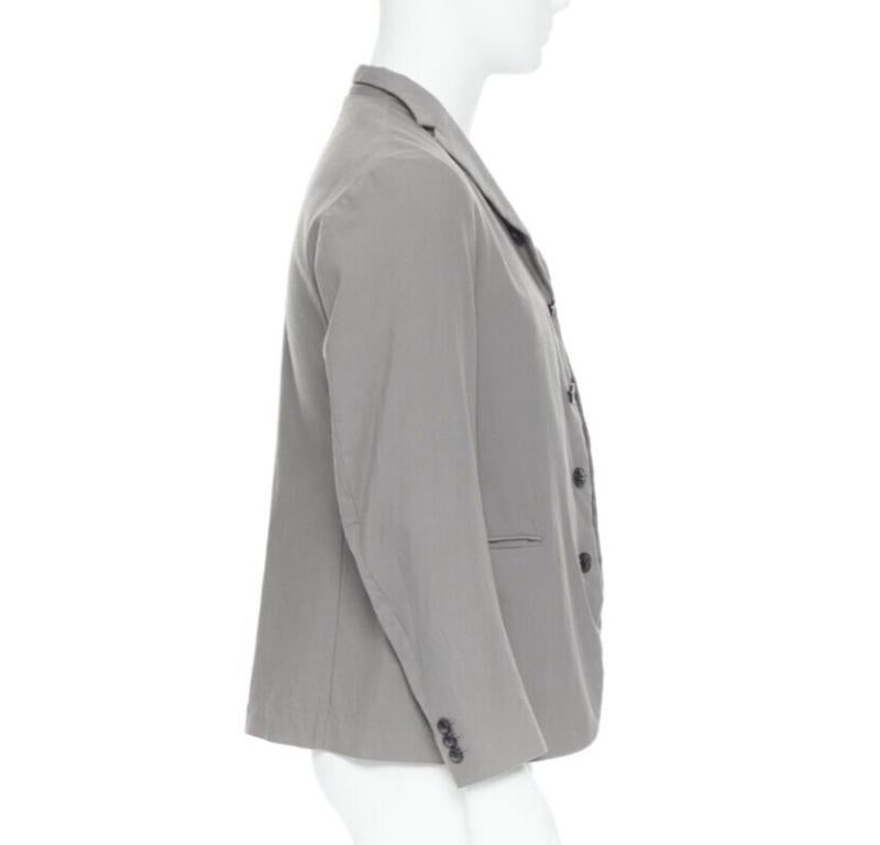 ARTS & SCIENCE giacca blazer grigia in misto cotone a 4 bottoni con collo corto JP2 In condizioni ottime in vendita a Hong Kong, NT