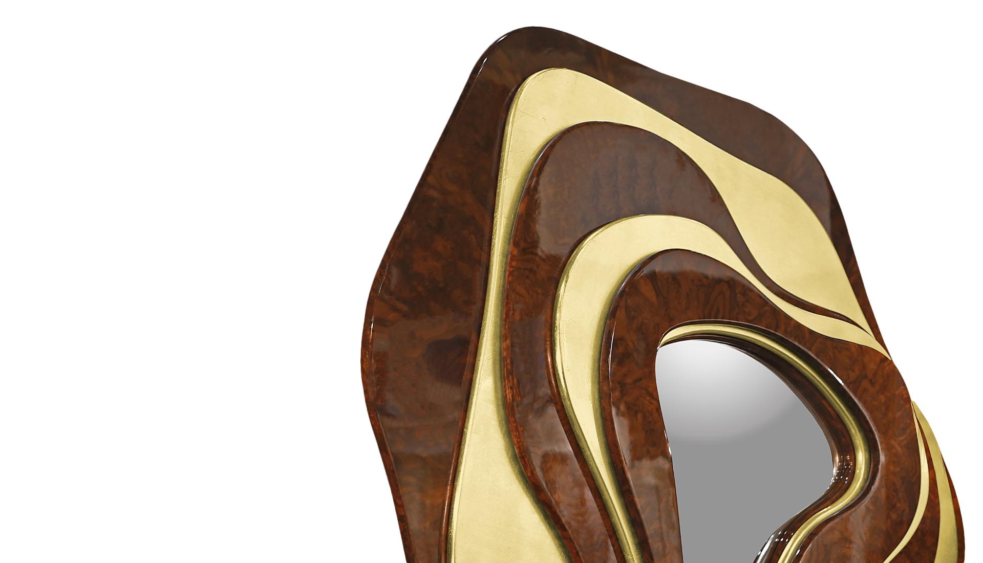 Artsy Torsion Mirror Gold leaf Wood, Made in Portugal by Malabar In New Condition For Sale In RIO TINTO, PT