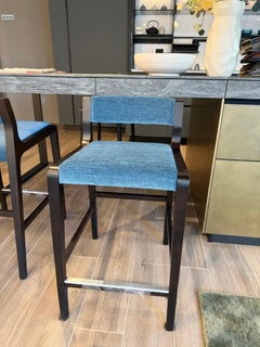 Sgabello Artu di Luca Sacchetti per Cizeta, struttura in legno massiccio