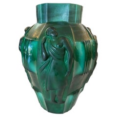Artur Pleva Curt Schlevogt Art Deco, Malachite Glass Vase