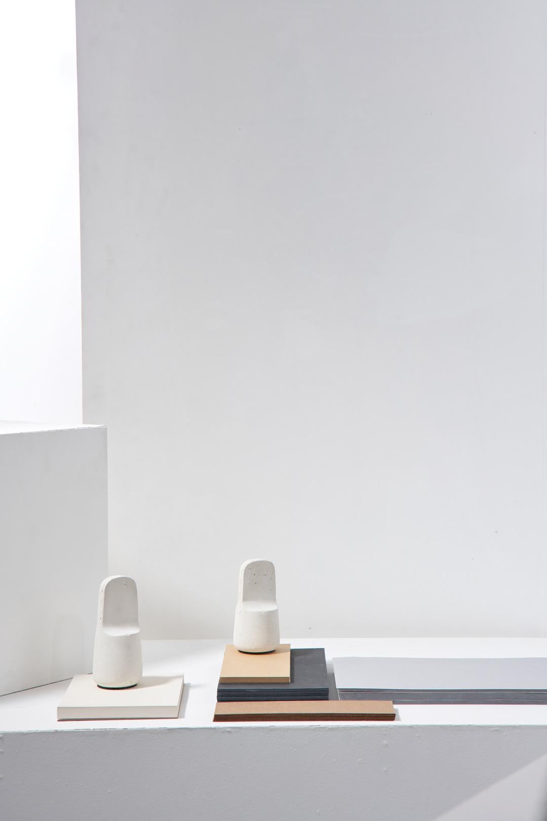 Arturito Collection, Concrete Paperweight Set (5 pieces) For Sale 4