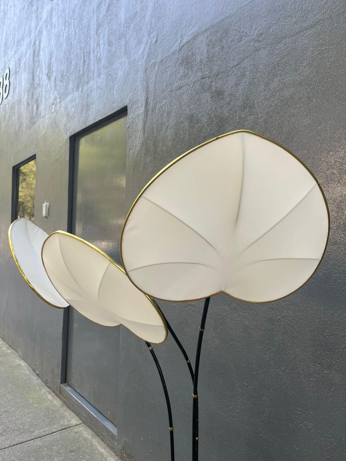 Lámpara de pie Arturo Pani Palmera de latón de los años 60 Moderno de mediados de siglo en venta