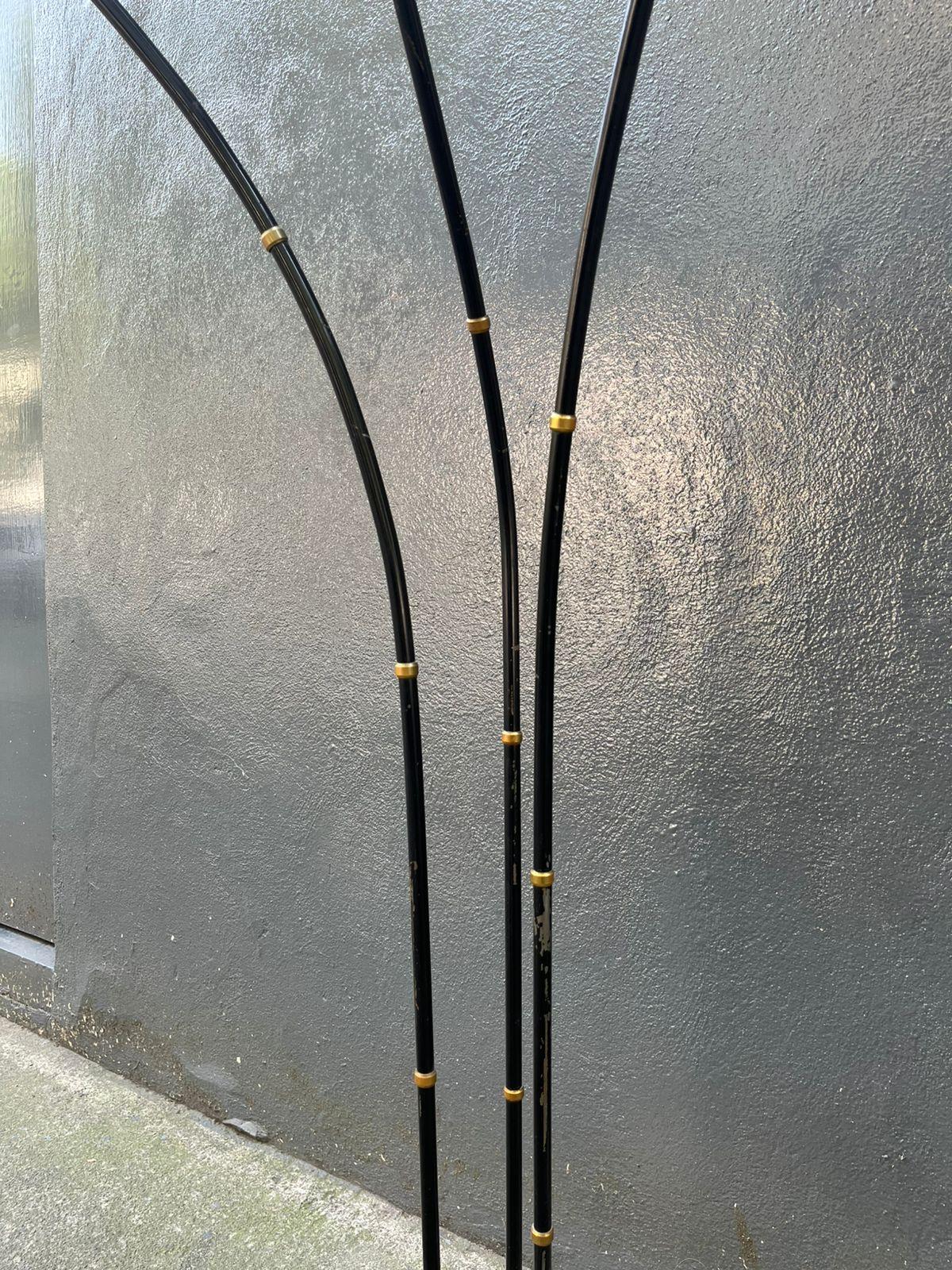 Lámpara de pie Arturo Pani Palmera de latón de los años 60 mediados del siglo XX en venta