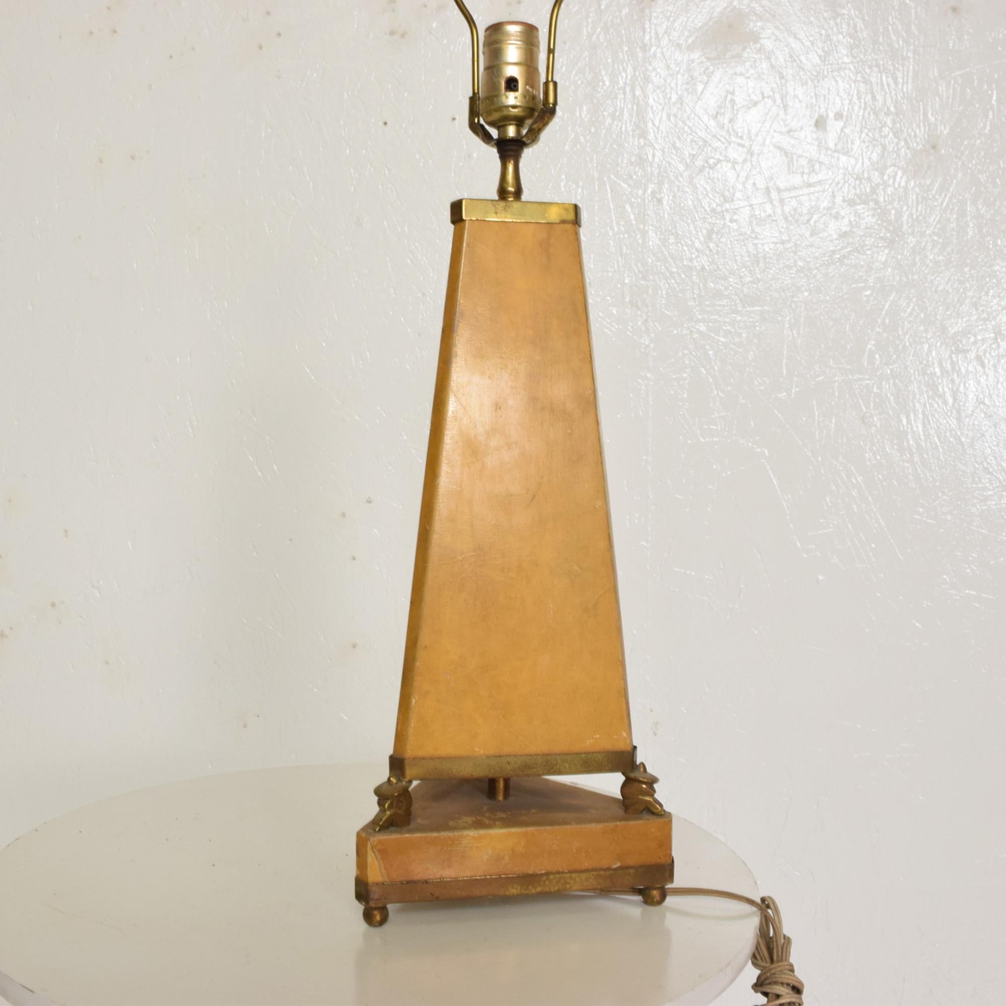 Mid-20th Century Arturo Pani Elegant 3 Cowboy Pyramid Table Lamp Goatskin & Bronze 1950s
