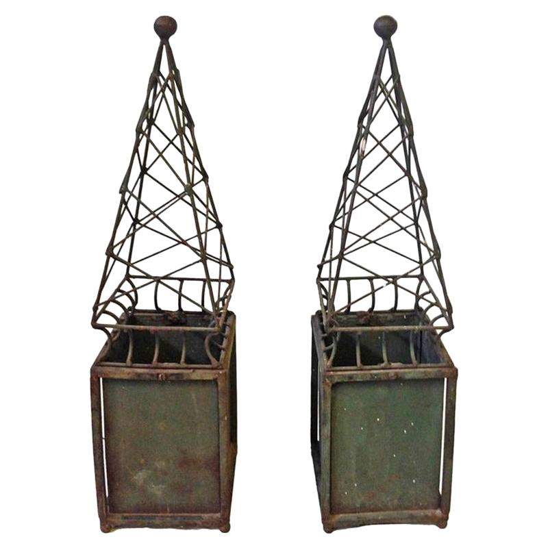 Arturo Pani Mexican Mid-Century Modern Pair of Iron Obelisks For Sale