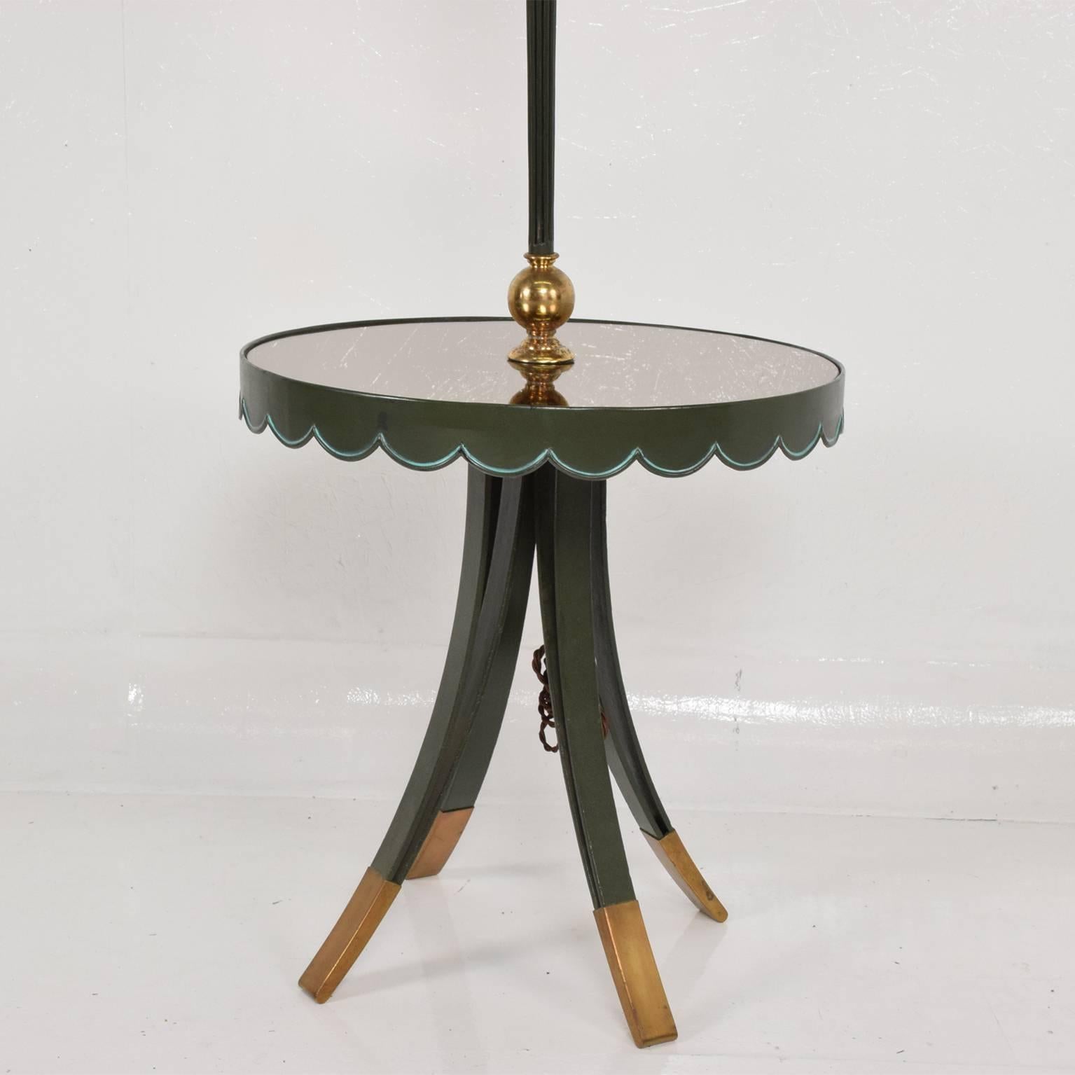 Mid-20th Century Arturo Pani Refined Elegance Floor Lamp with Scalloped Table Mexico City 1940s