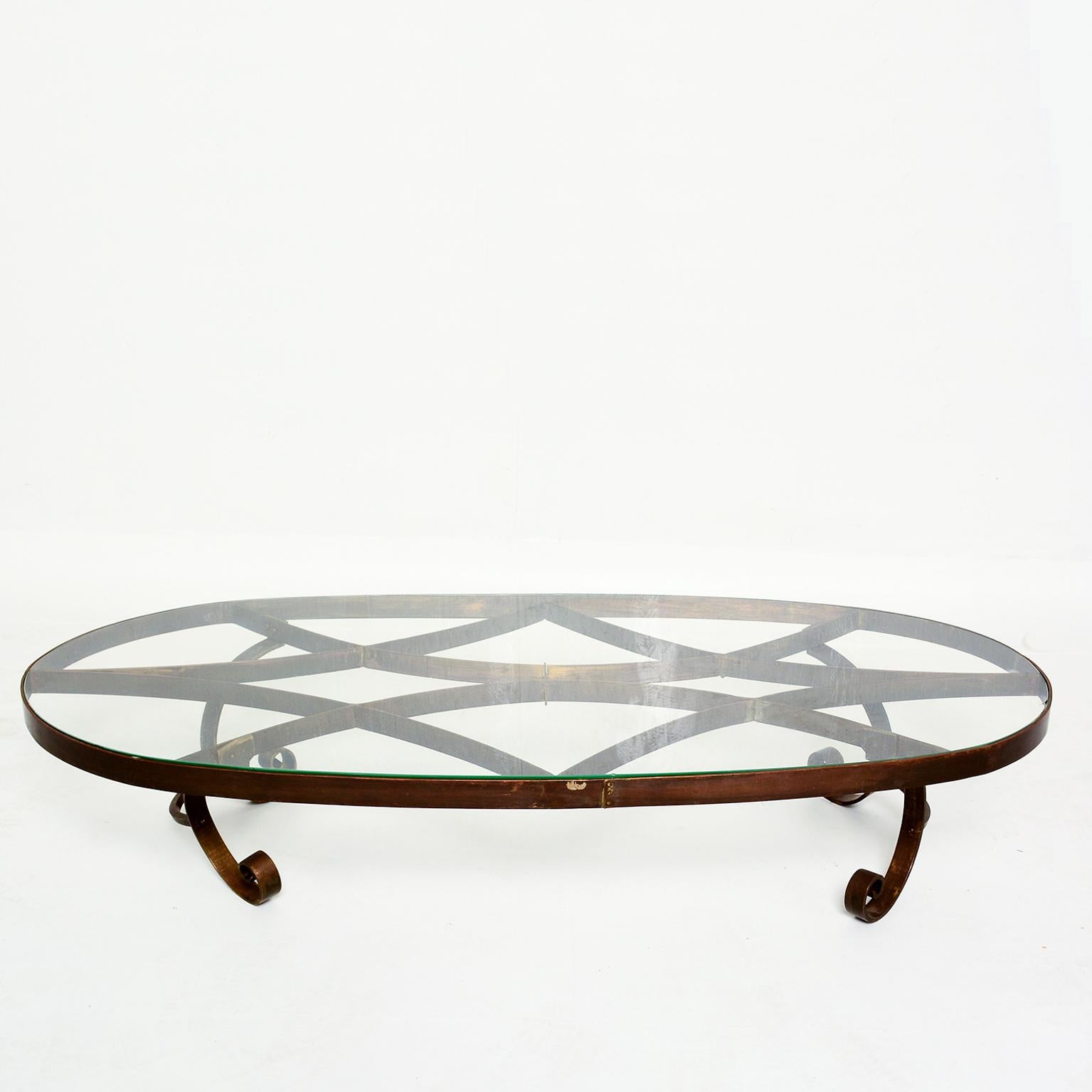 Style of Arturo Pani Oval Solid Brass Coffee Table Regency Modern Mexico 1940s In Good Condition In Chula Vista, CA