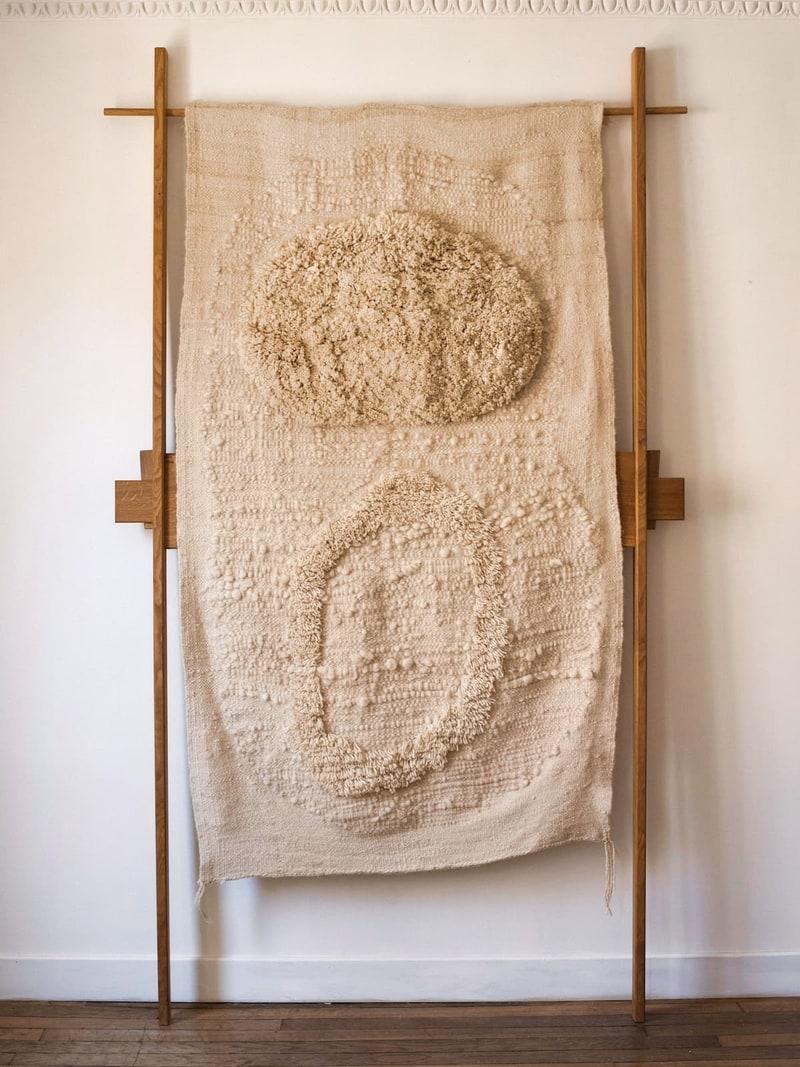 Kunstwerk-Wandteppich aus handgesponnener und handgewebter lokaler Wolle im Angebot 5