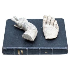 Opera d'arte con vecchio libro e parti misteriose di sculture, circa 1990