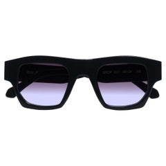 Aru Black sunglasses NWOT