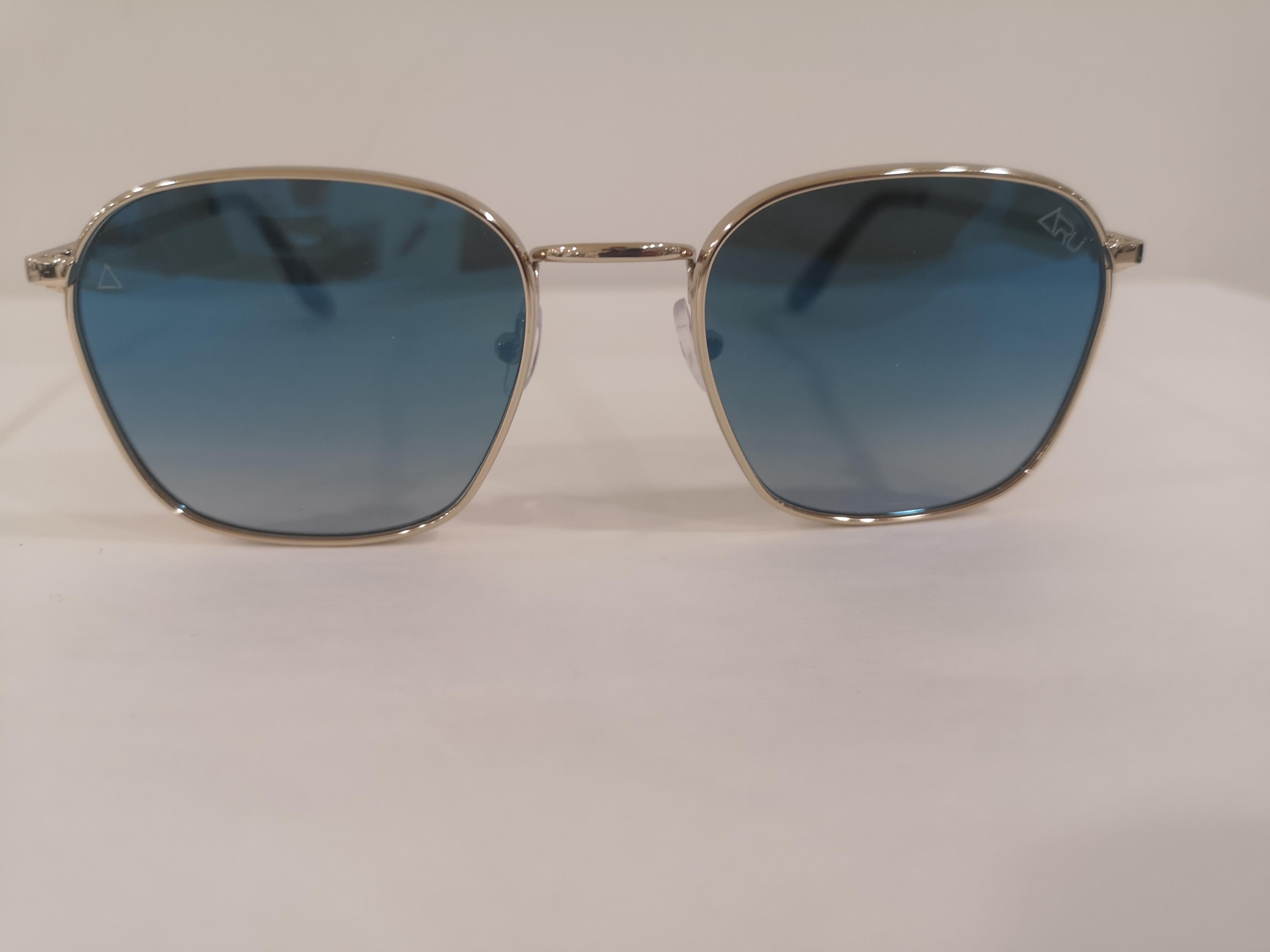 Gray Aru eyewear blue sunglasses