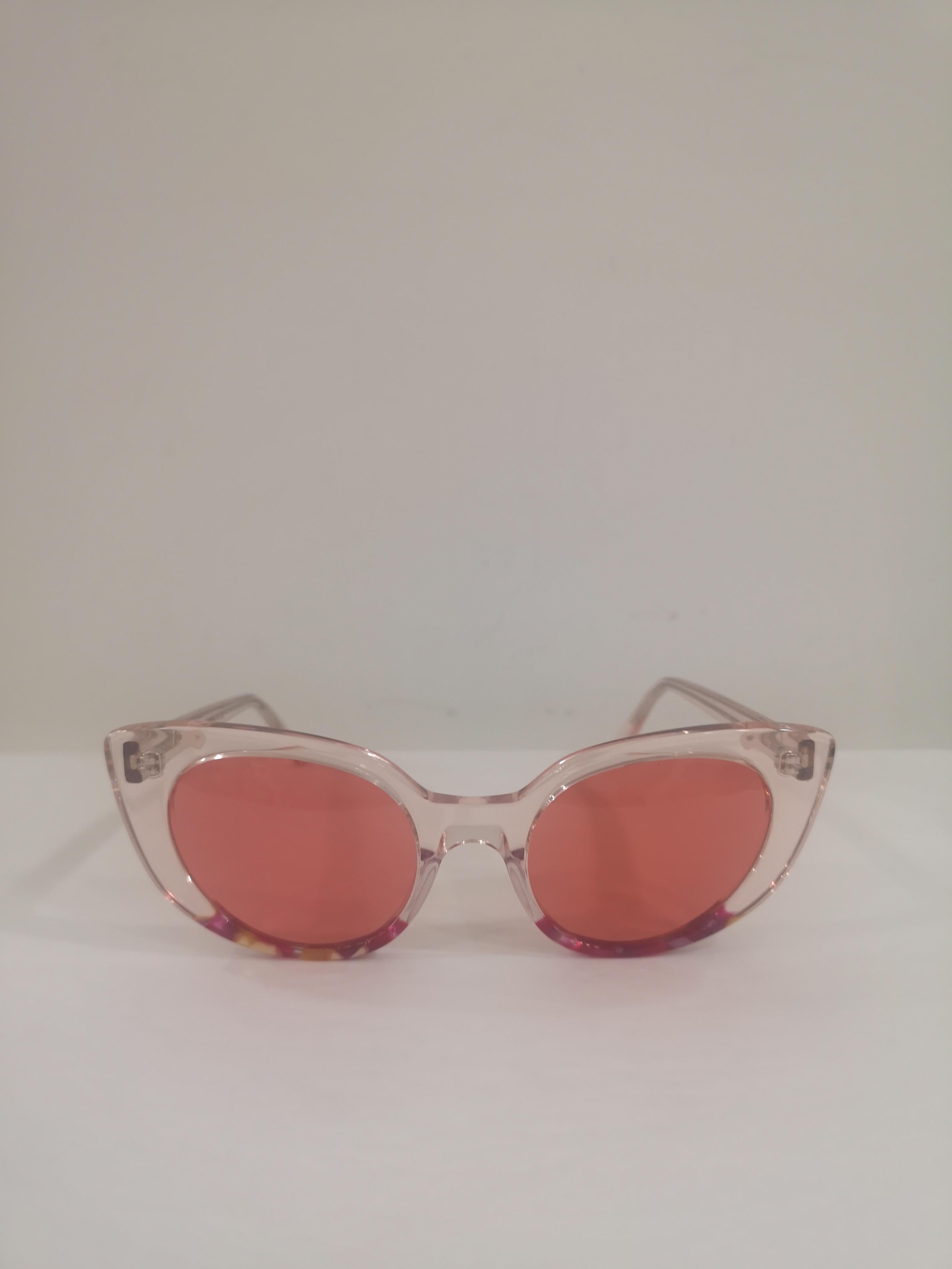 Aru Eyewear pink sunglasses In New Condition In Capri, IT