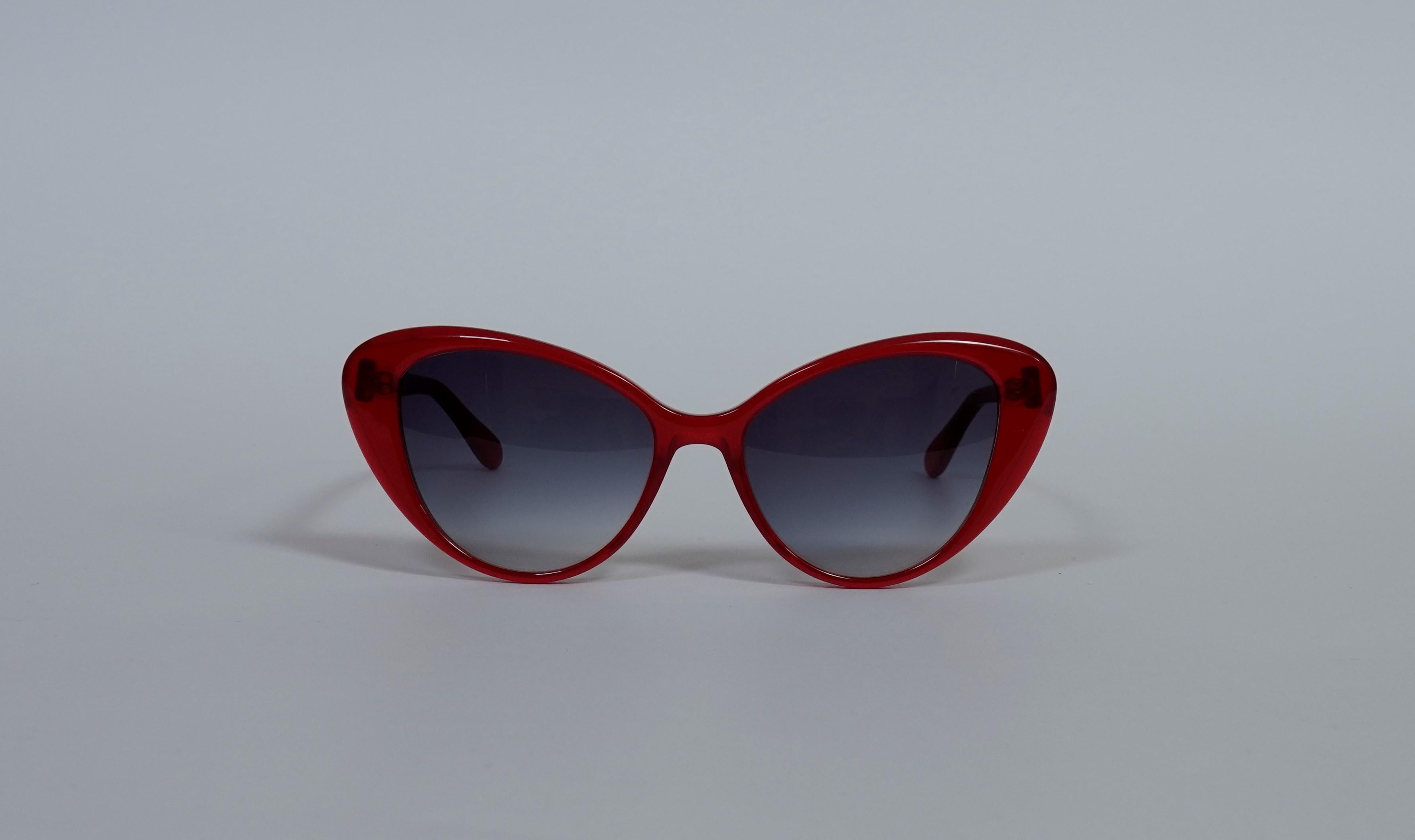 Women's or Men's Aru Eyewear Red sunglasses