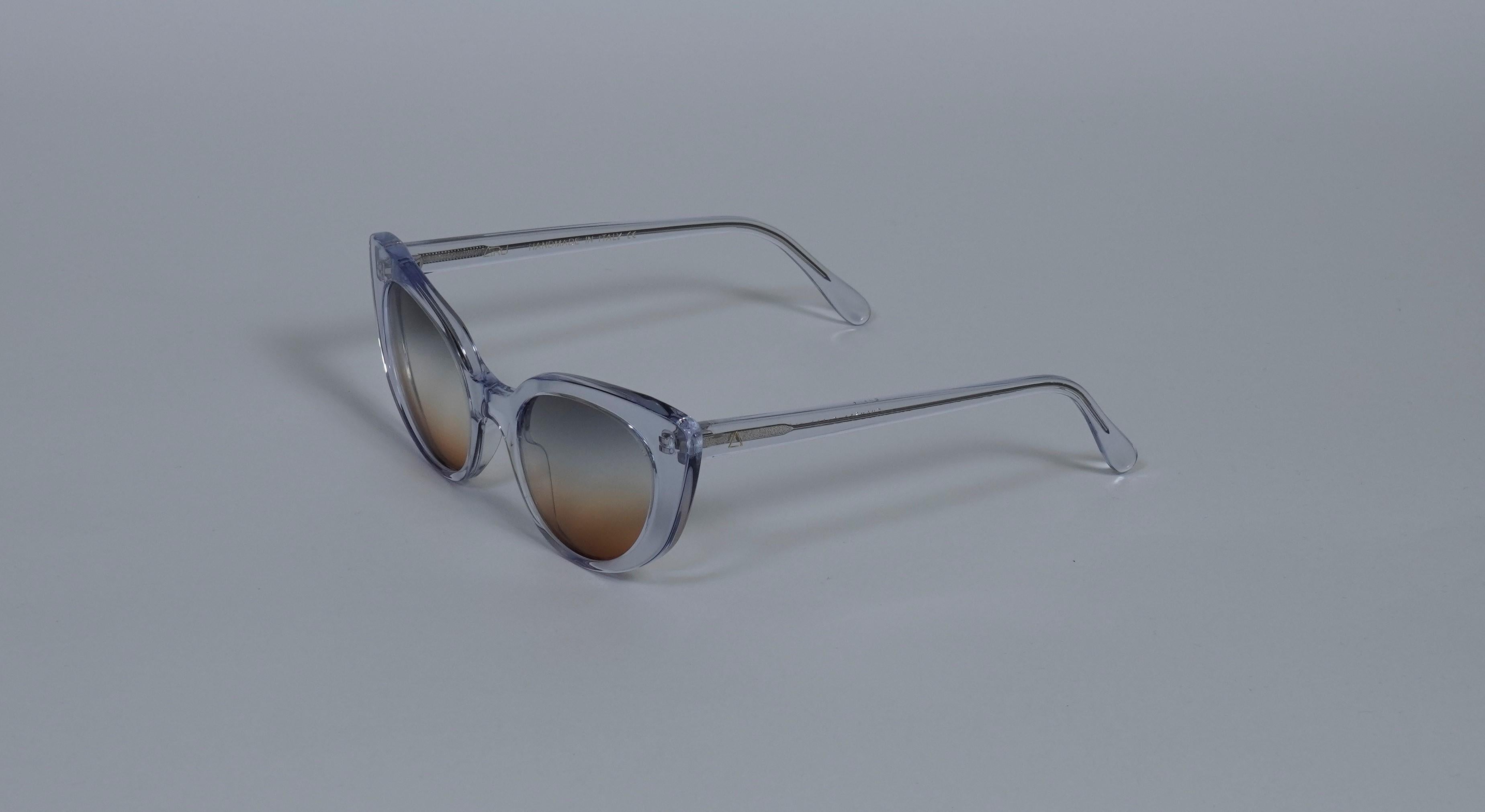 Gray Aru Eyewear Sunglasses