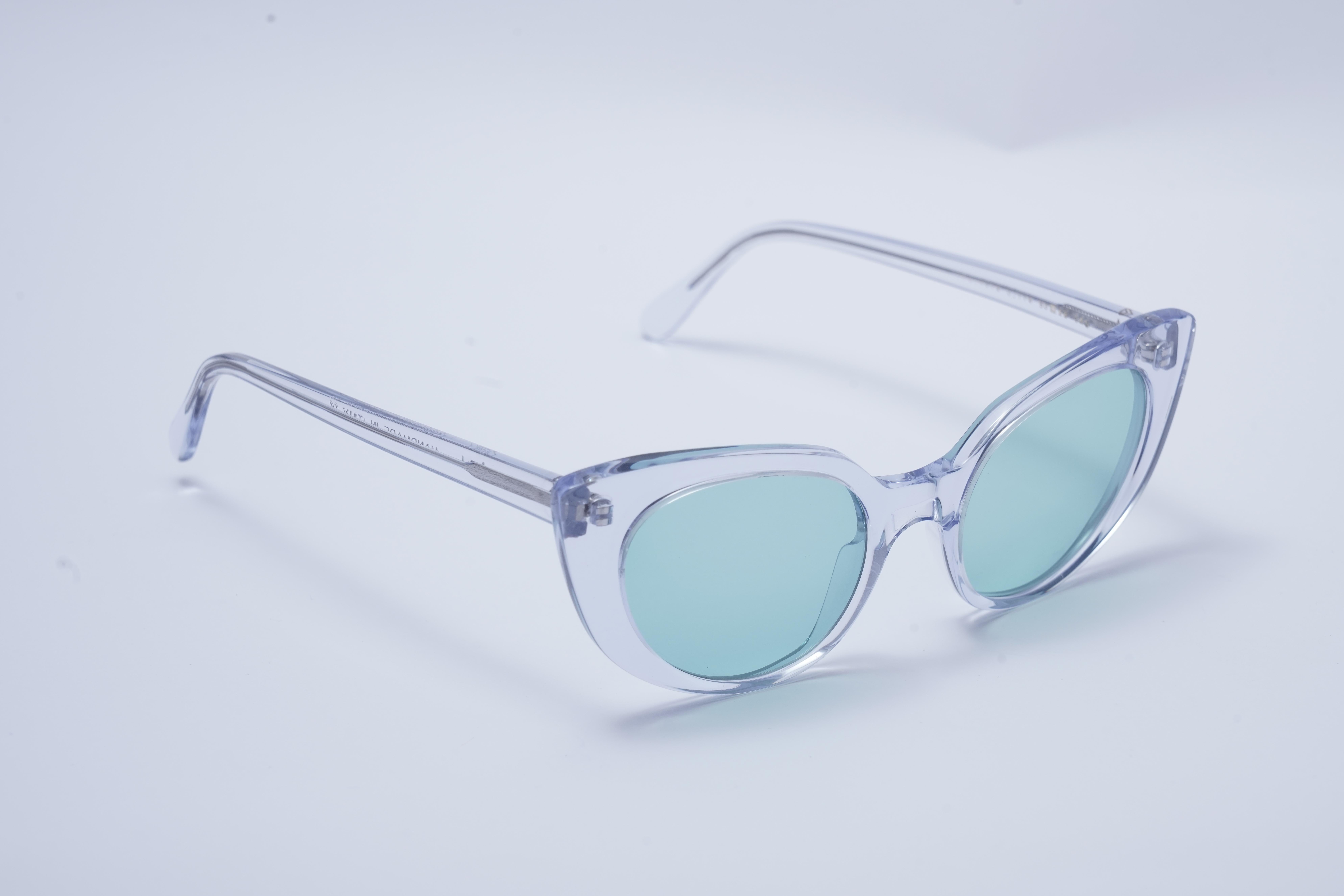 Aru Eyewear Sunglasses In New Condition In Capri, IT