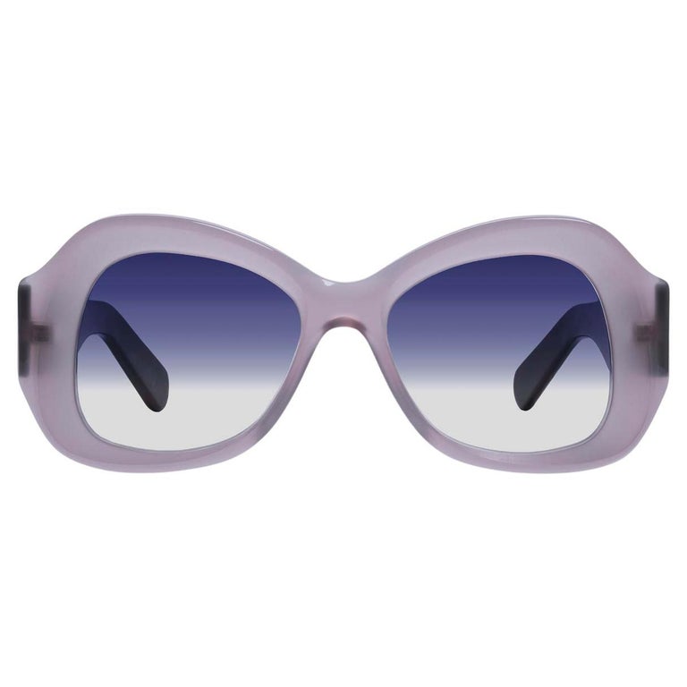 Aru grey Sunglasses NWOT For Sale at 1stDibs display picture 3