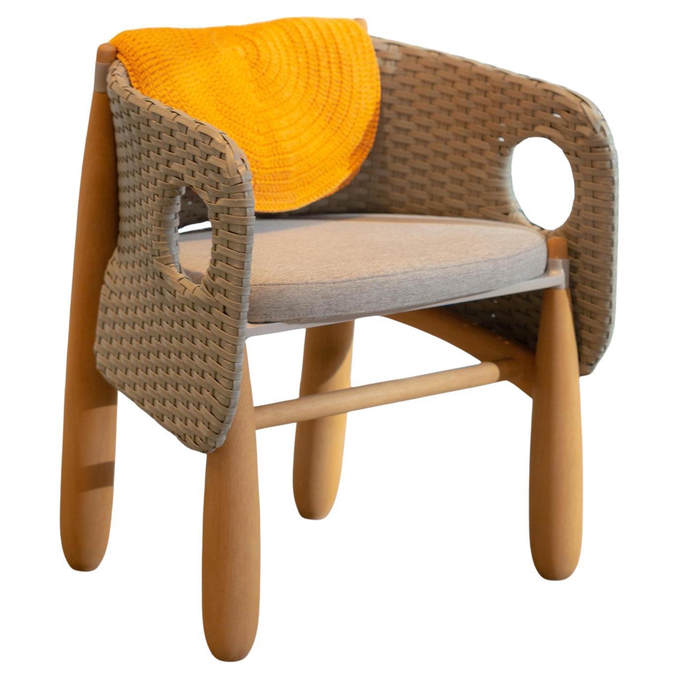 Aruanã Armchair indoor in Solid Wood, Artisanal Techniques Sustainable.
