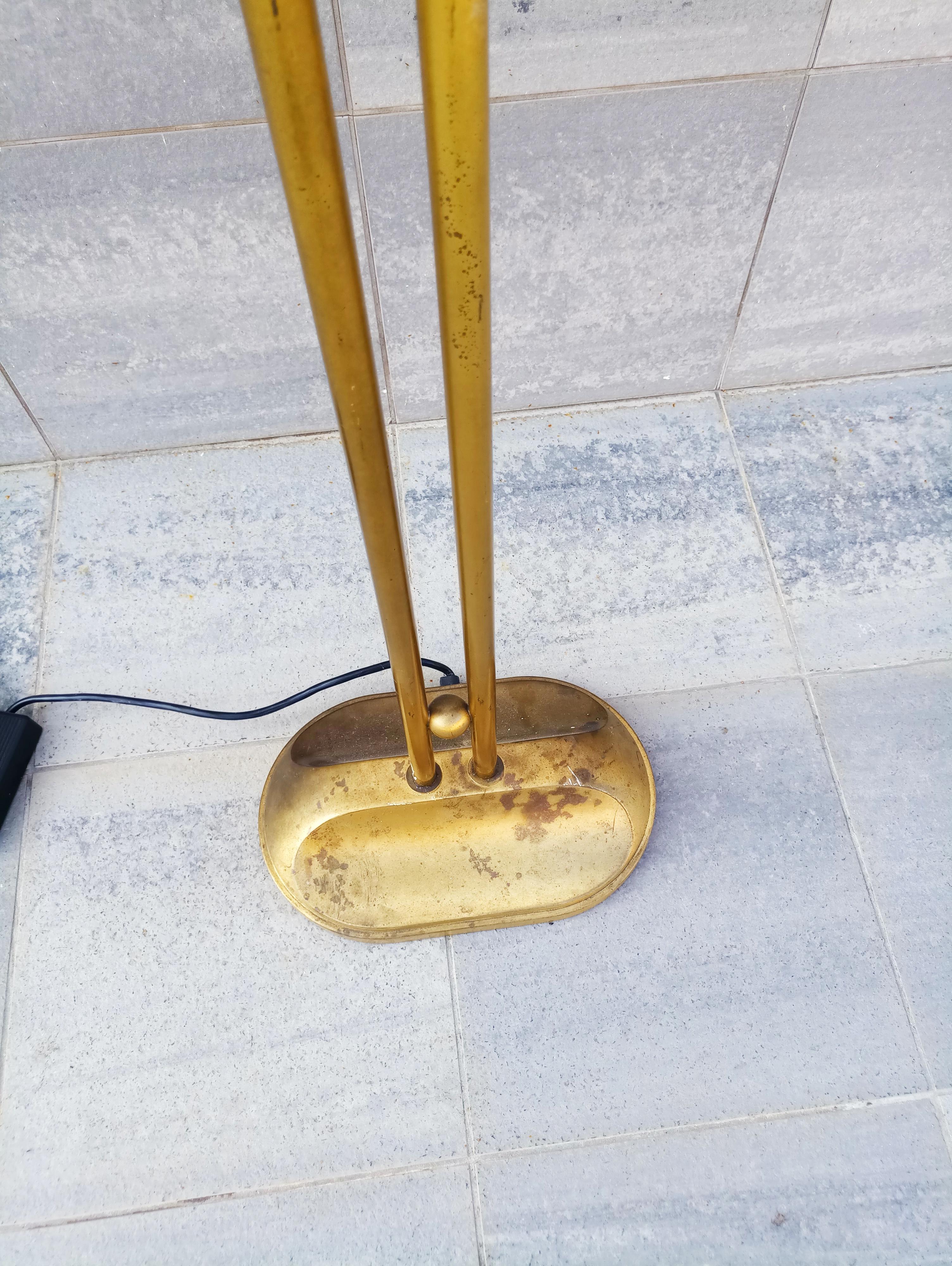 Arum Brass Floor Lamp by Relco Milano, Italy, 1970s For Sale 2